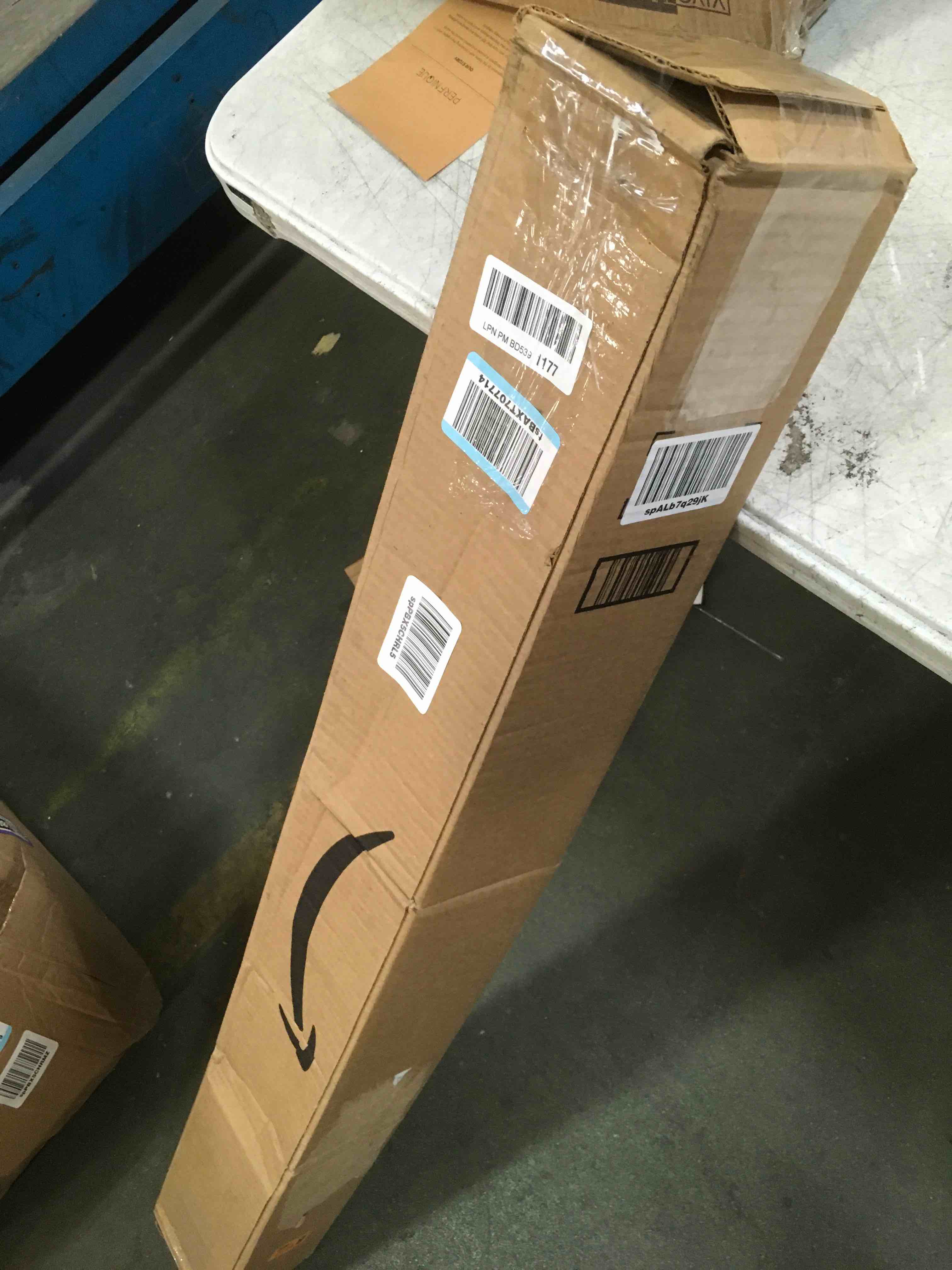 https://s3.amazonaws.com/lotting-images-prod/bidfta/PPE00152803_1728566061661.jpeg