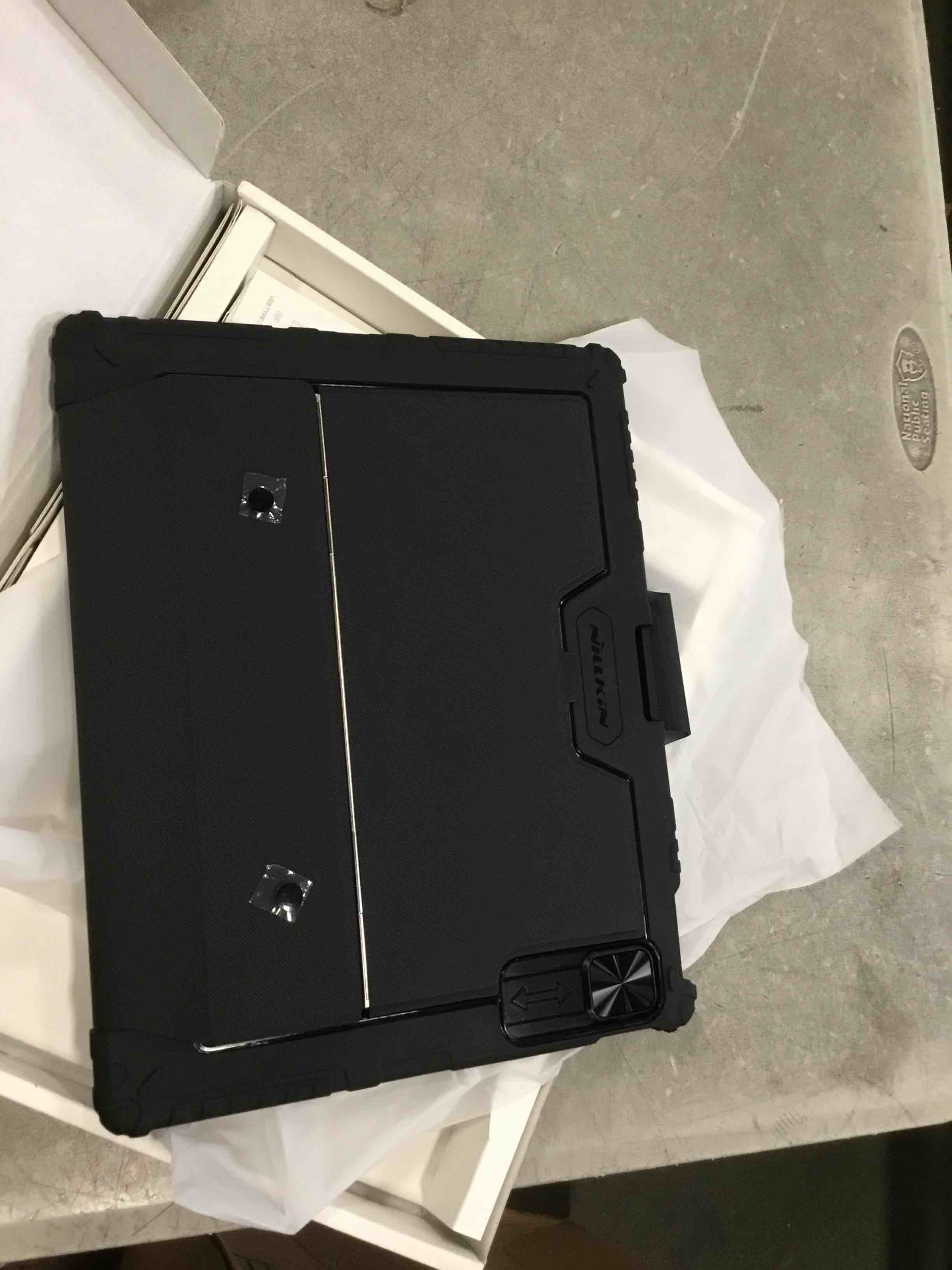 https://s3.amazonaws.com/lotting-images-prod/bidfta/PPE00153052_1728494951669.jpeg