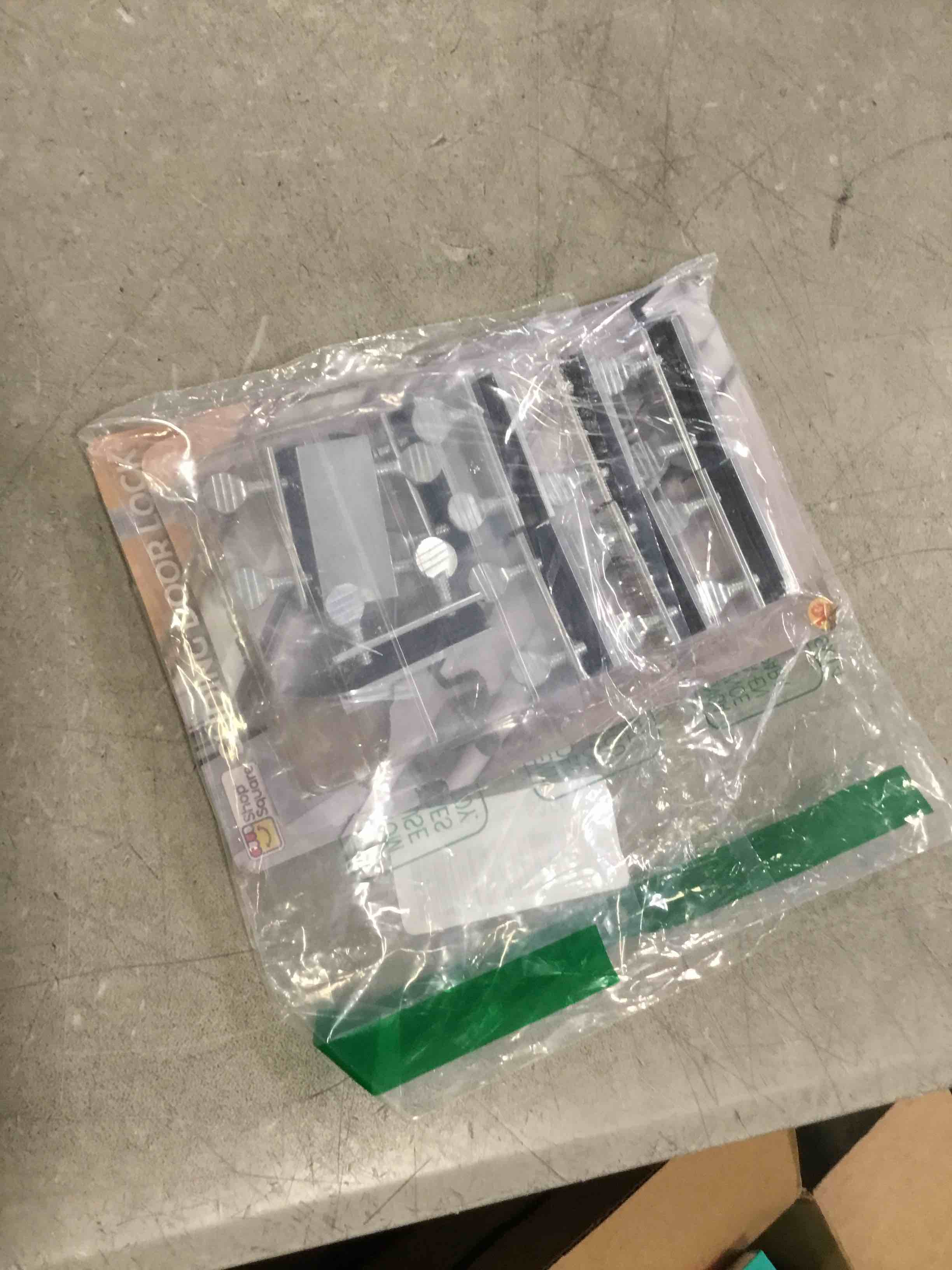 https://s3.amazonaws.com/lotting-images-prod/bidfta/PPE00153091_1728489289554.jpeg