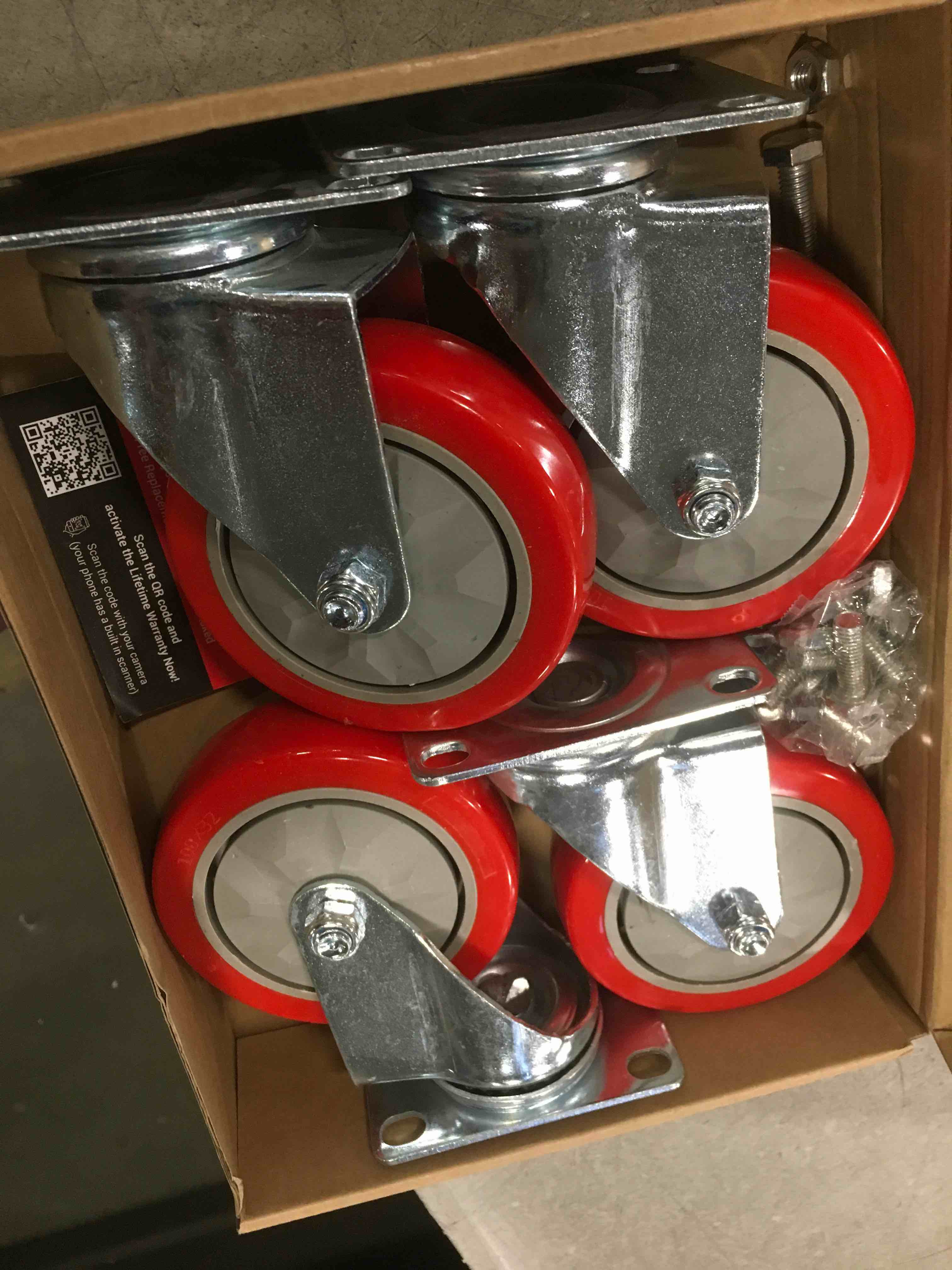 https://s3.amazonaws.com/lotting-images-prod/bidfta/PPE00153222_1728474952983.jpeg