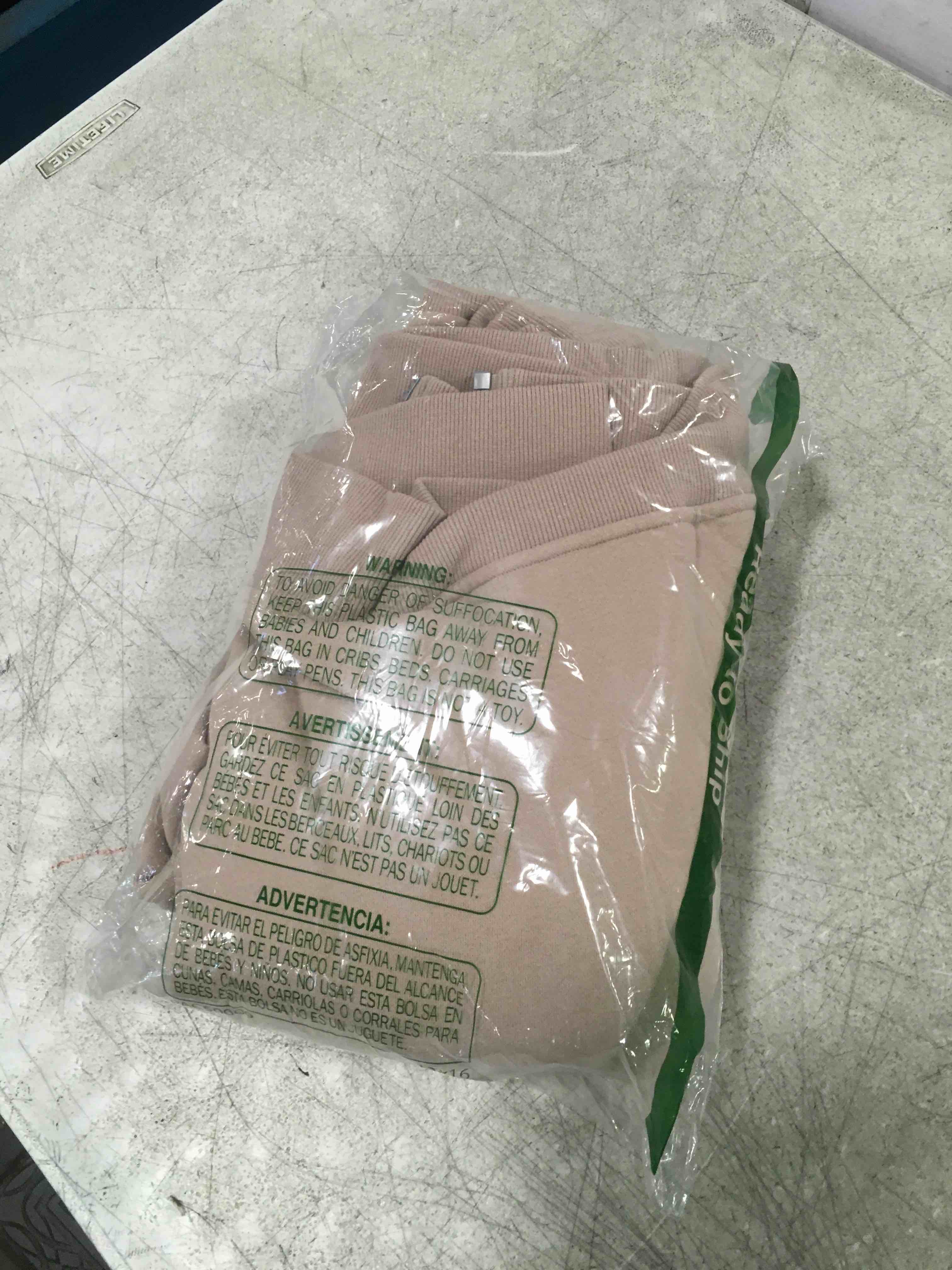 https://s3.amazonaws.com/lotting-images-prod/bidfta/PPE00153492_1728389755113.jpeg