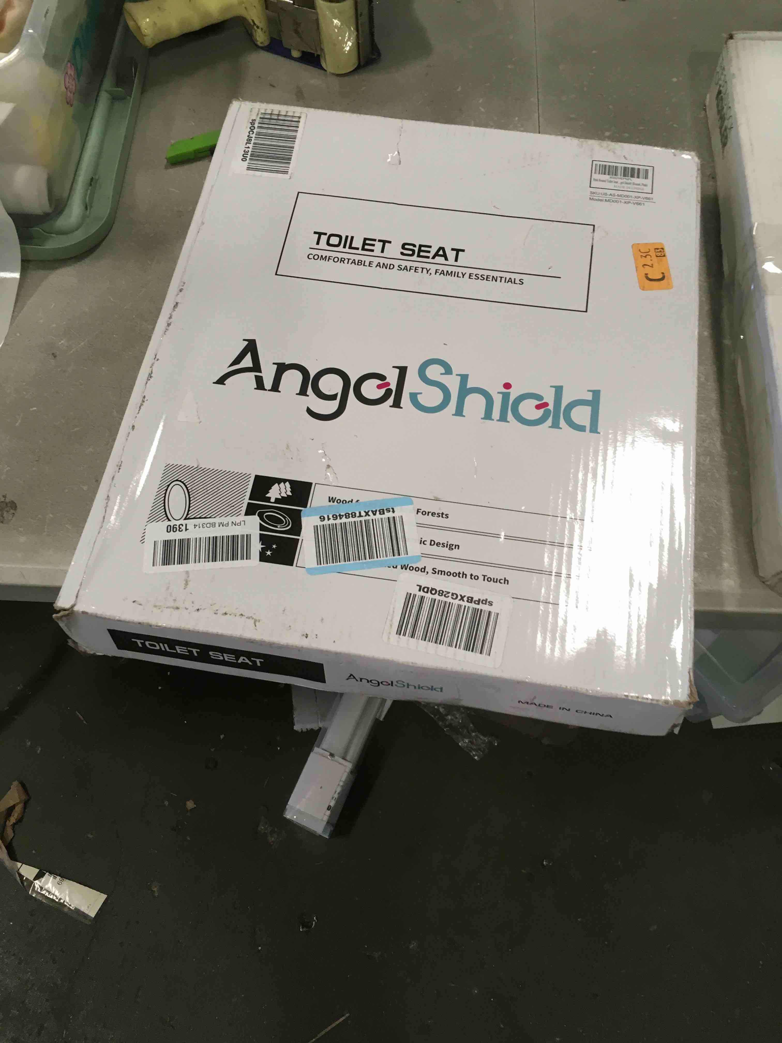 Assorted Toilet Seats