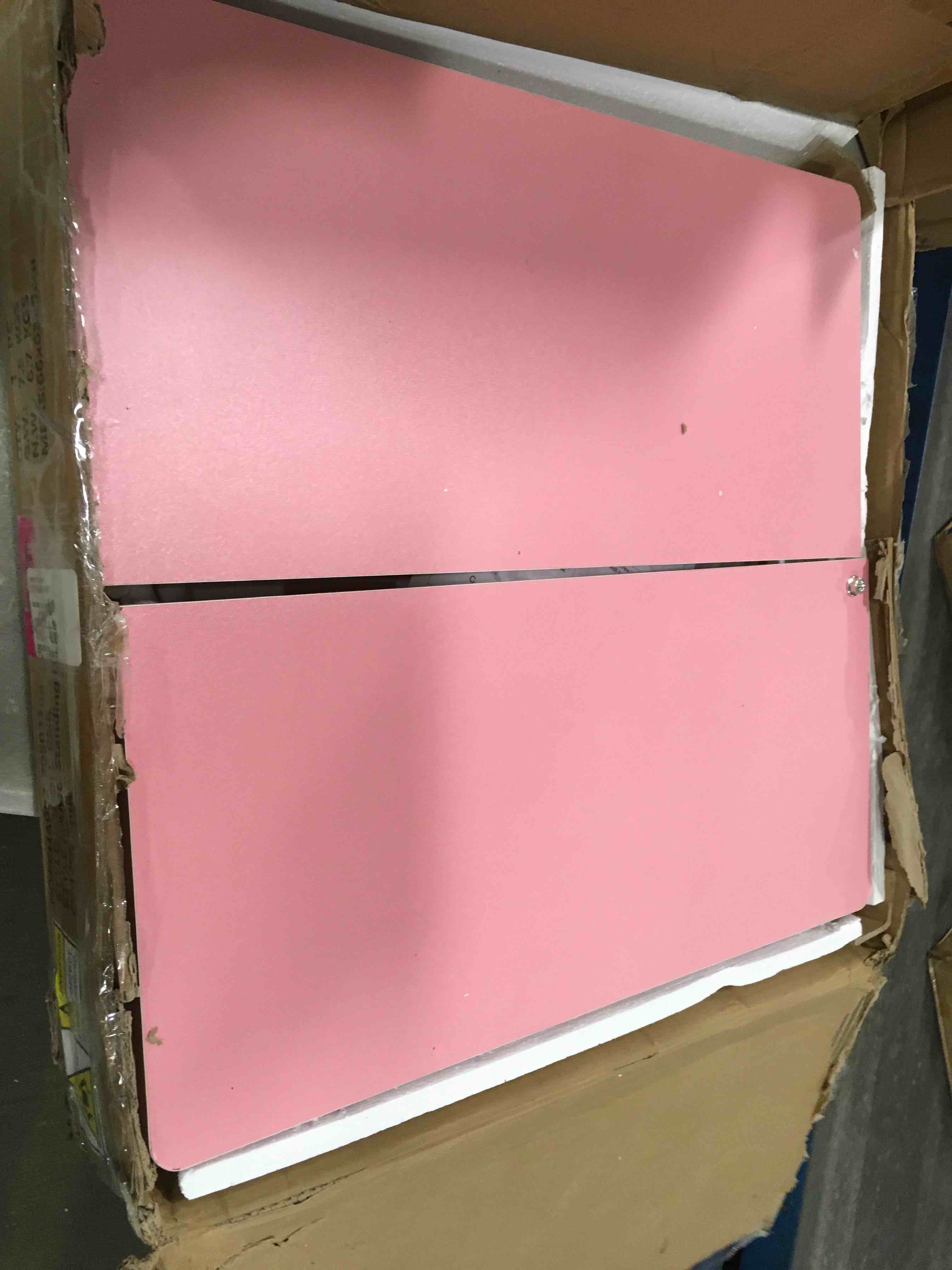 https://s3.amazonaws.com/lotting-images-prod/bidfta/PPE00153815_1728301526977.jpeg