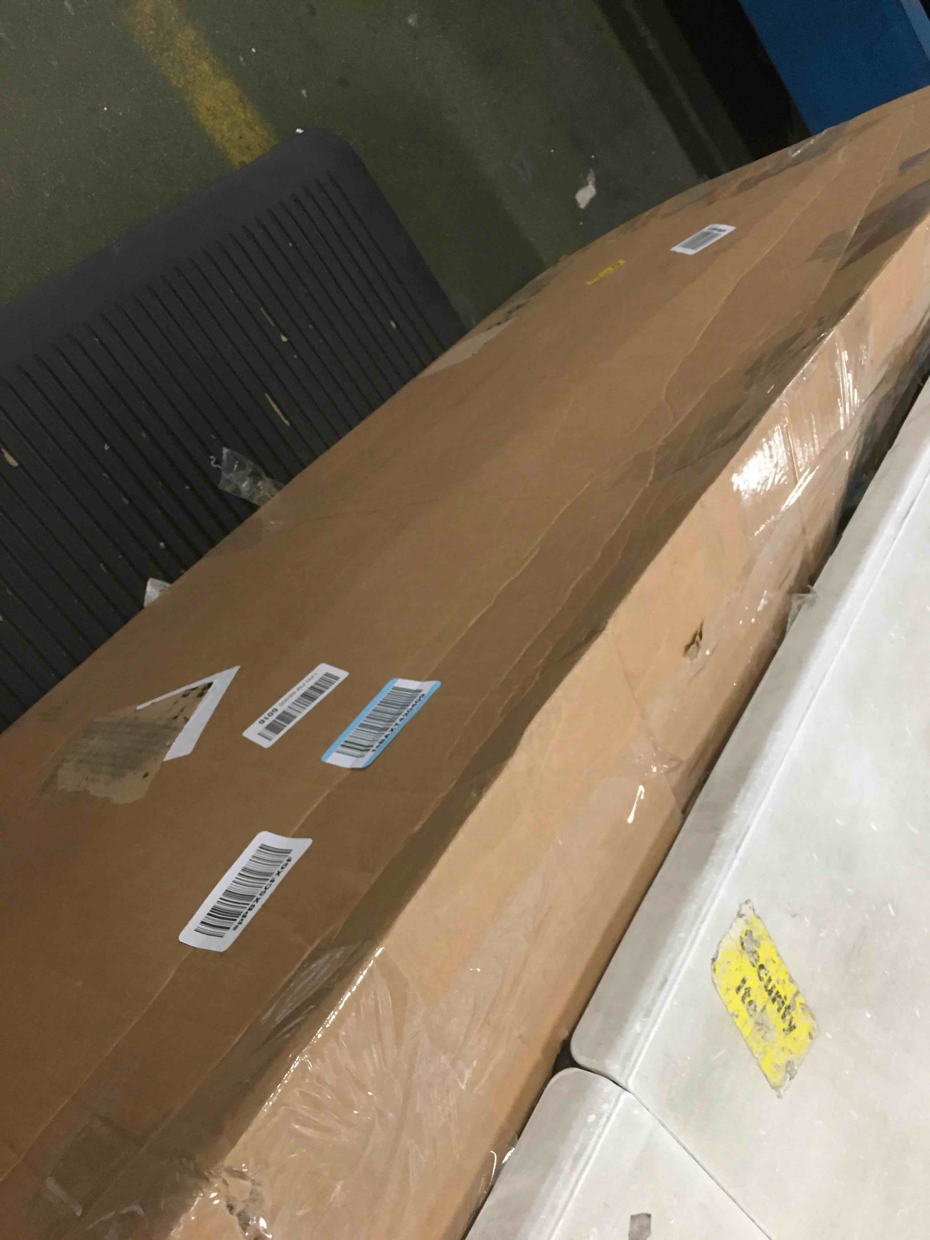 https://s3.amazonaws.com/lotting-images-prod/bidfta/PPE00153848_1728143992885.jpeg