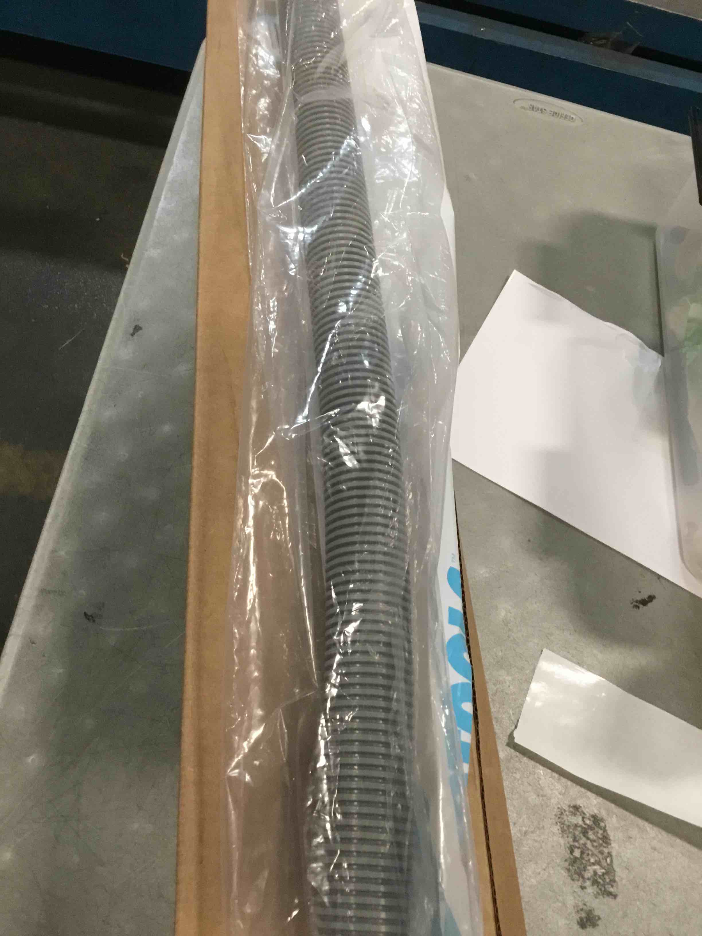 https://s3.amazonaws.com/lotting-images-prod/bidfta/PPE0015410_1724905961126.jpeg