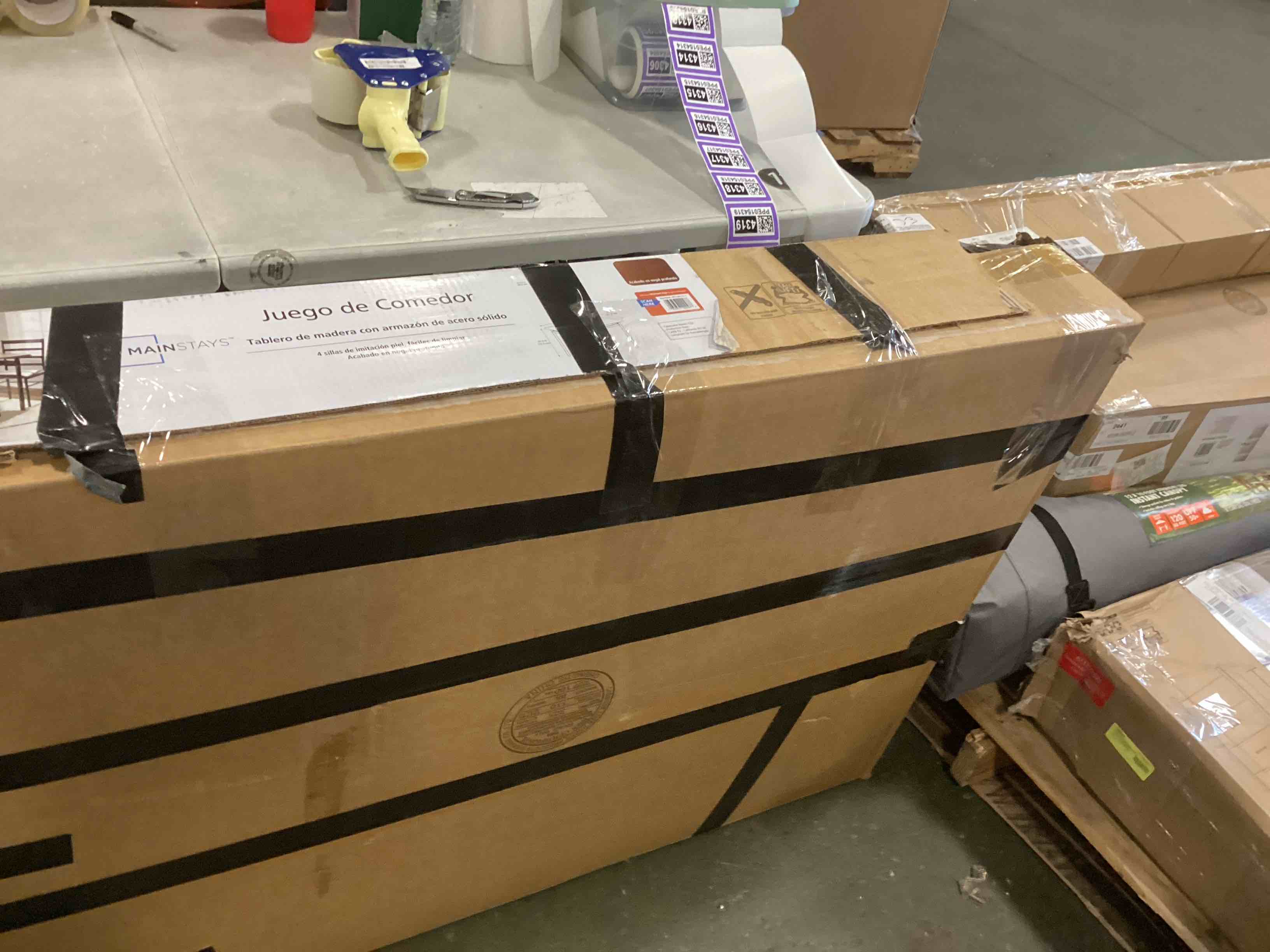 https://s3.amazonaws.com/lotting-images-prod/bidfta/PPE00154320_1728574416043.jpeg