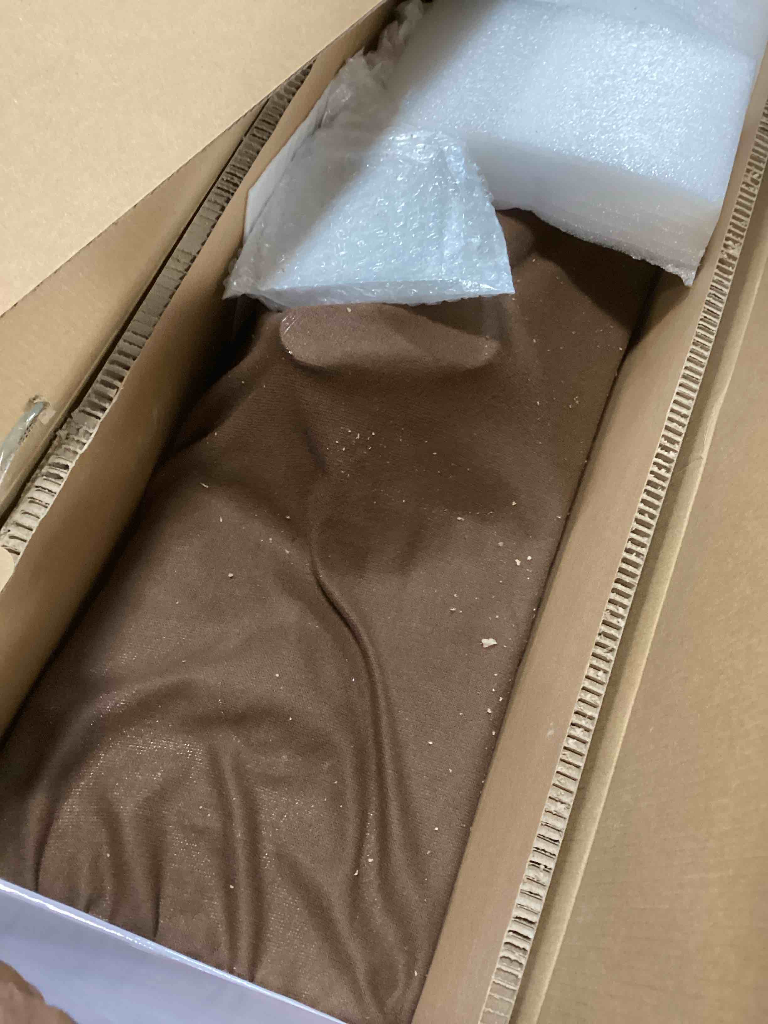 https://s3.amazonaws.com/lotting-images-prod/bidfta/PPE00154930_1728404490827.jpeg