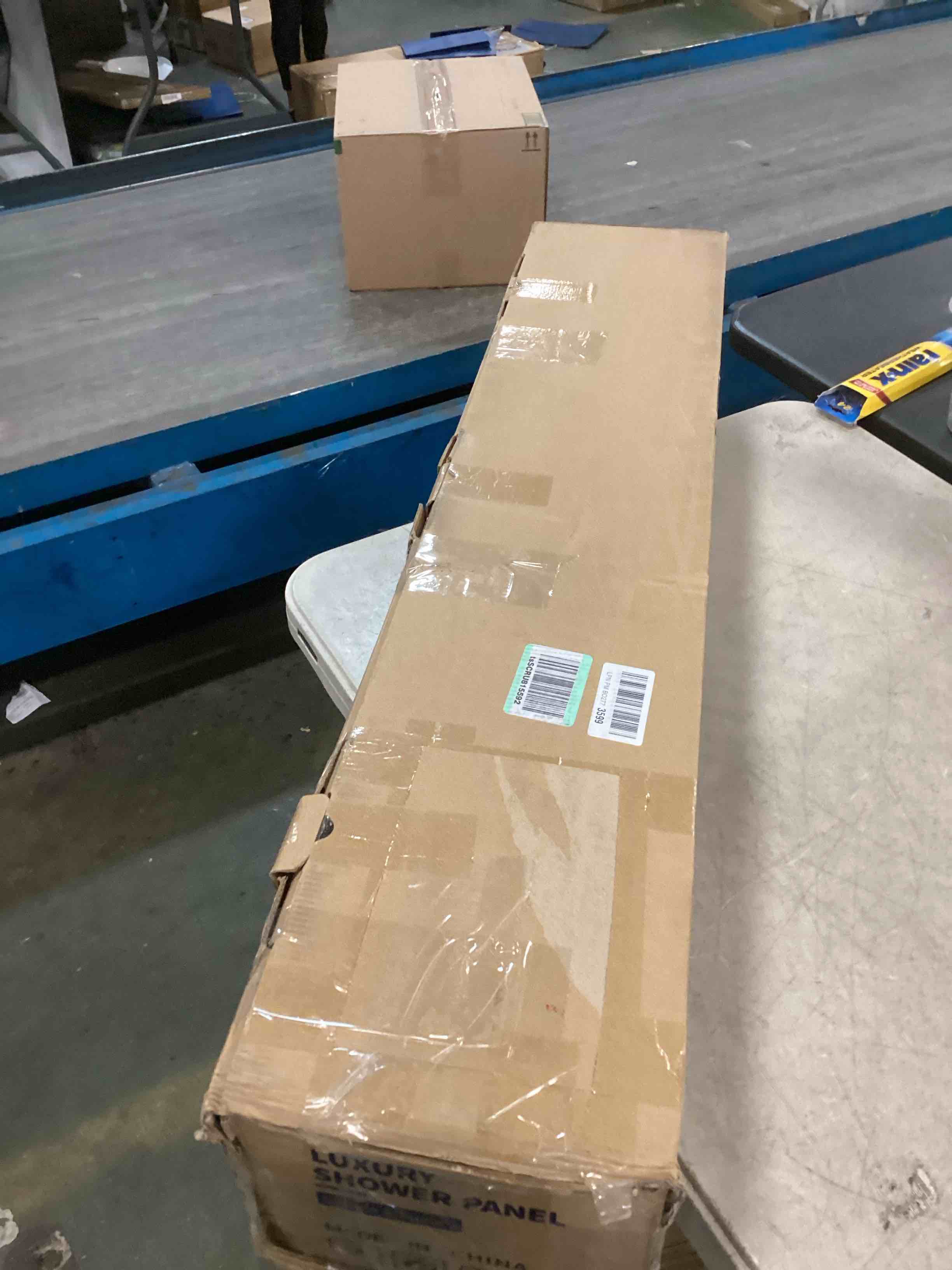 https://s3.amazonaws.com/lotting-images-prod/bidfta/PPE00154930_1728404532327.jpeg
