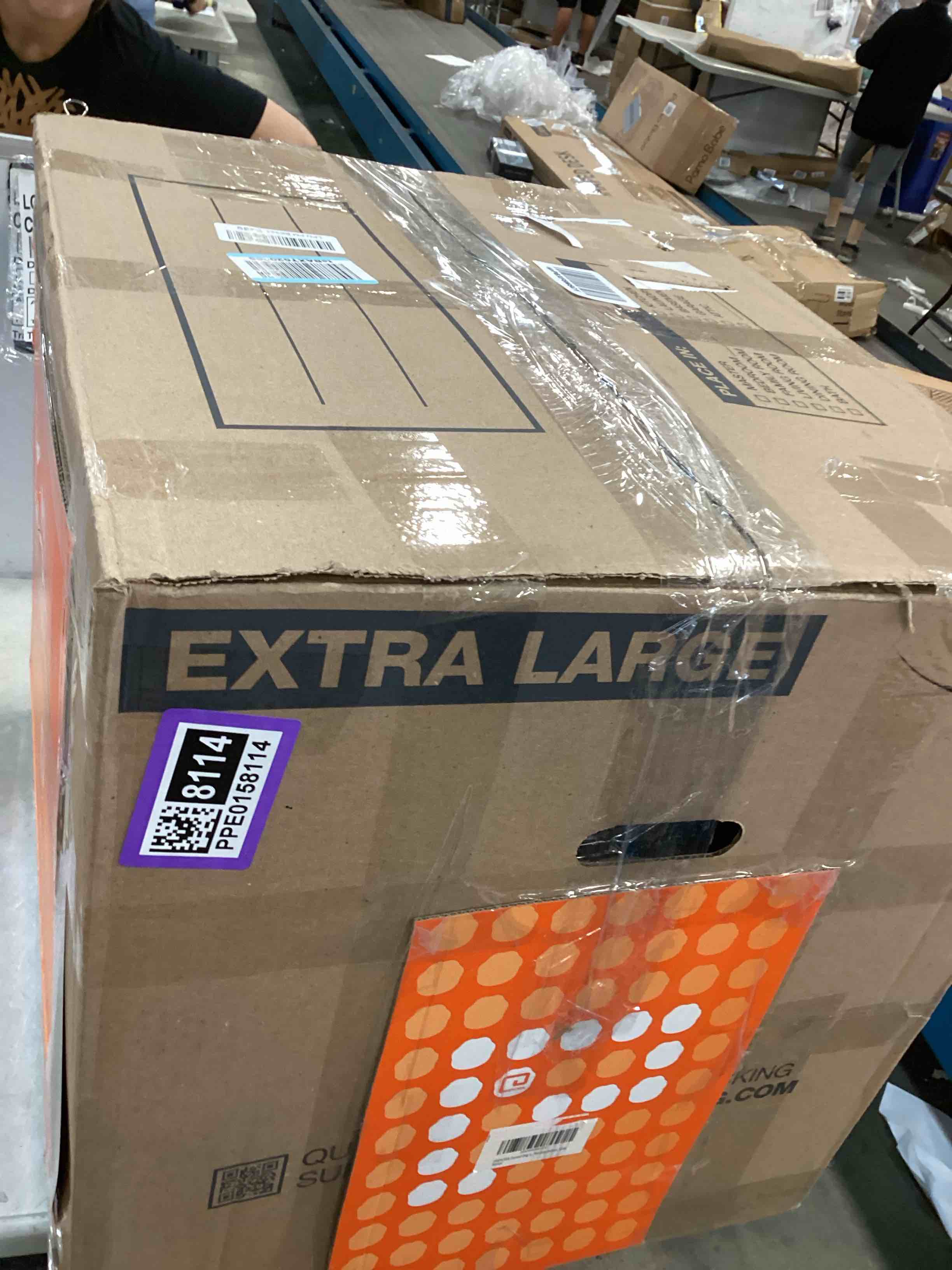 https://s3.amazonaws.com/lotting-images-prod/bidfta/PPE00158114_1729703879176.jpeg