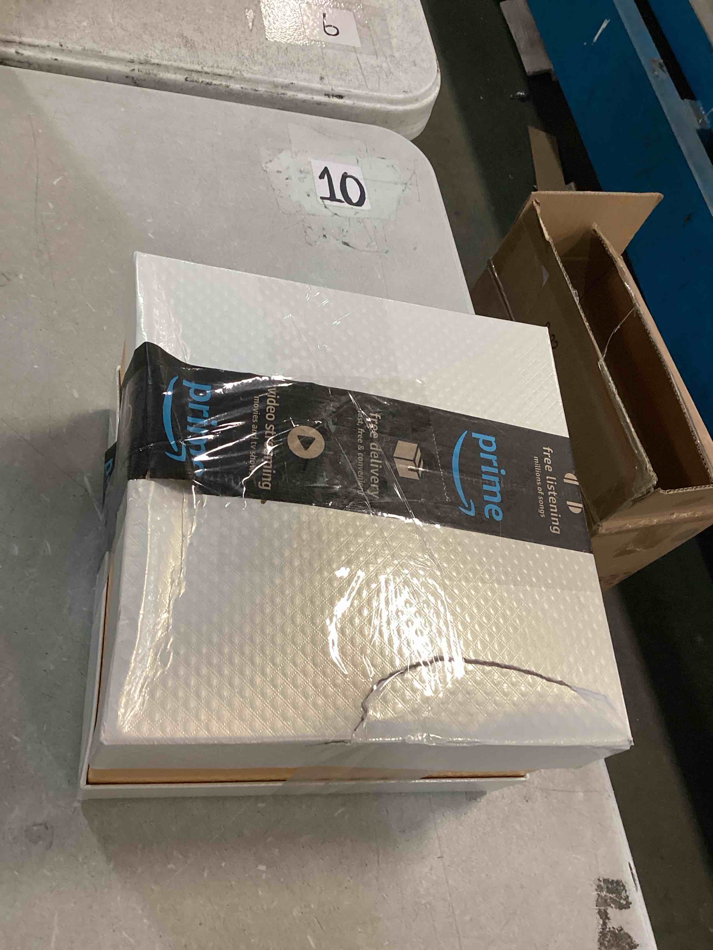 https://s3.amazonaws.com/lotting-images-prod/bidfta/PPE00158123_1729705387913.jpeg