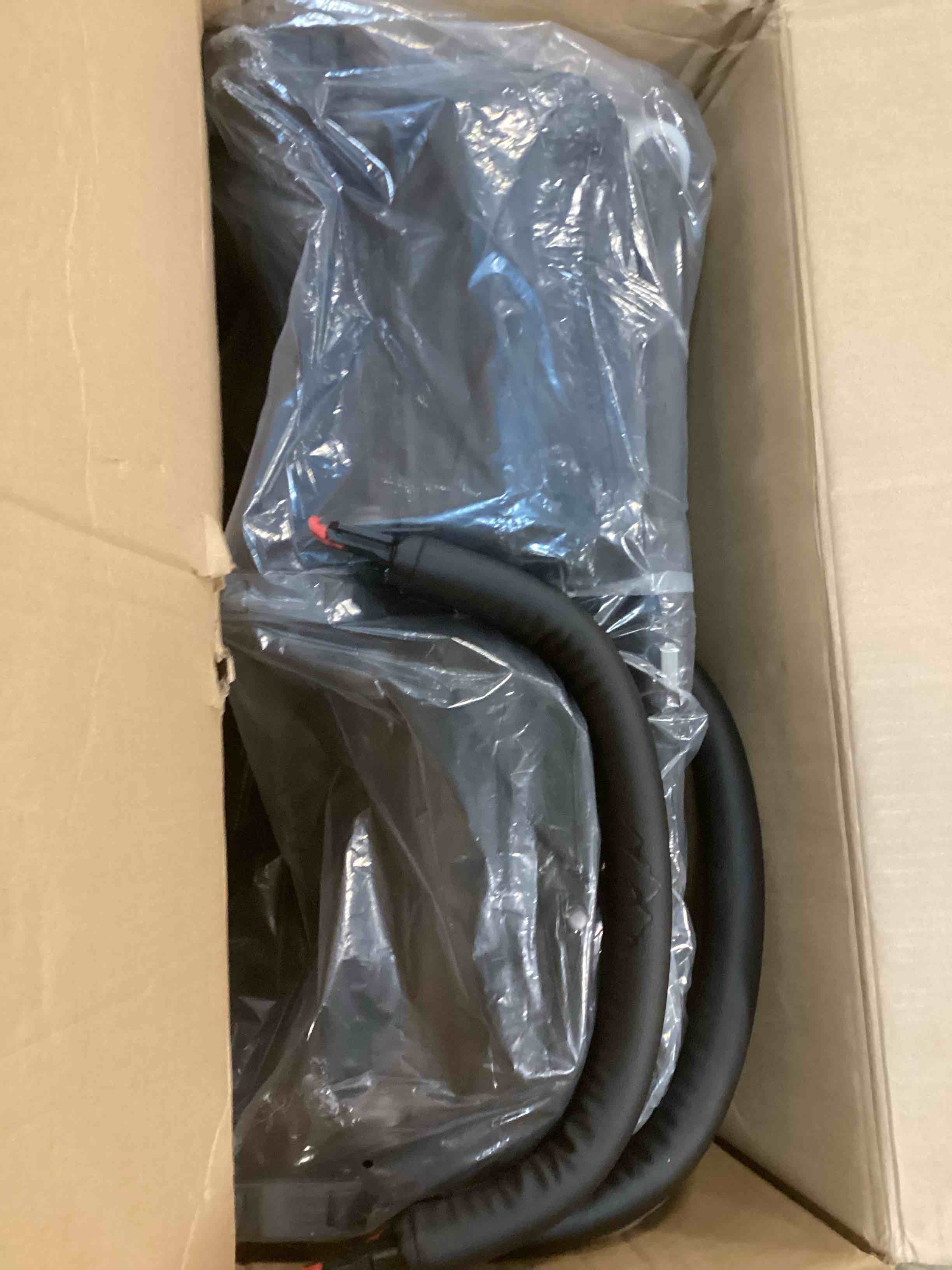 https://s3.amazonaws.com/lotting-images-prod/bidfta/PPE00159427_1729166757363.jpeg
