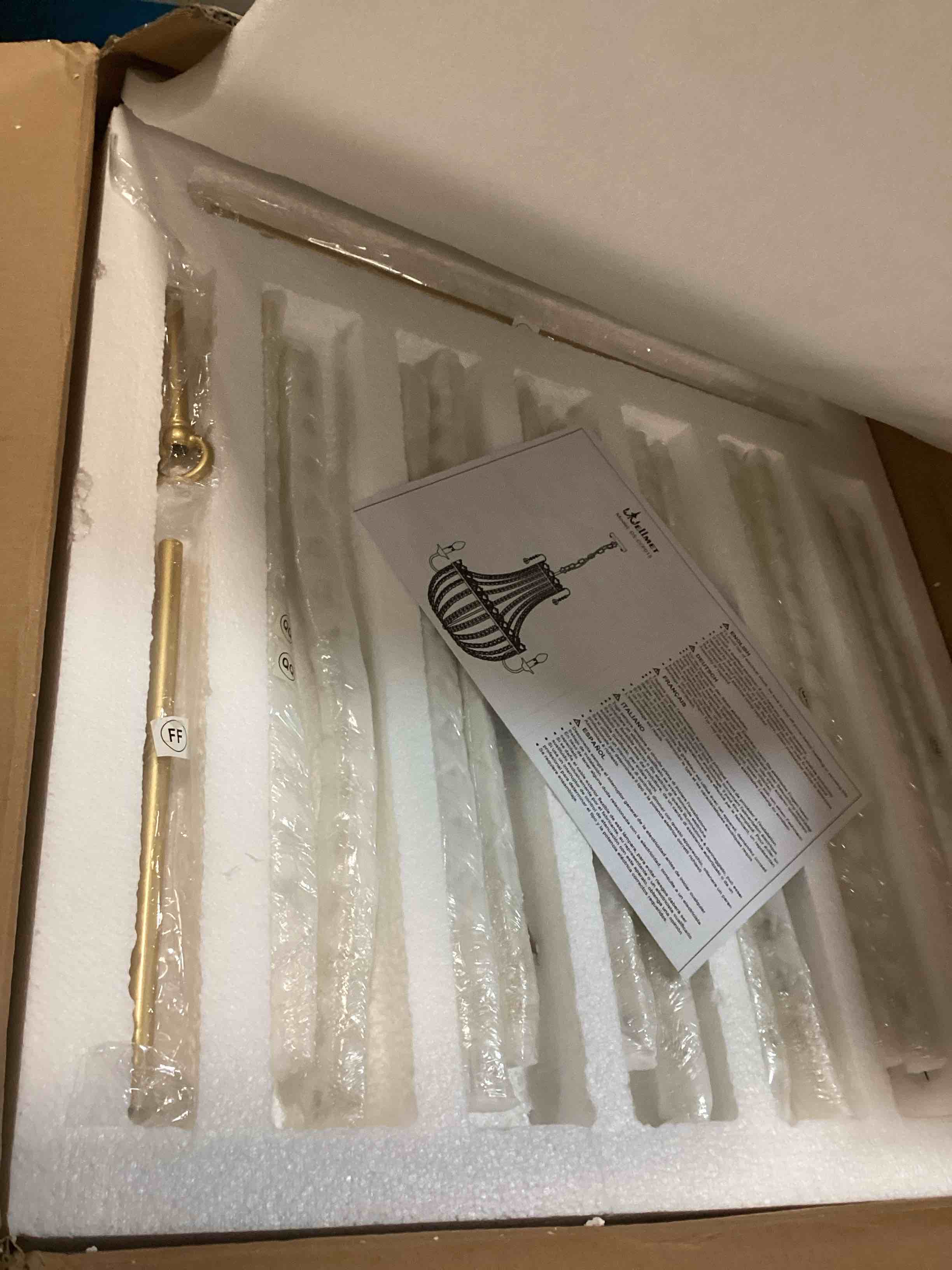https://s3.amazonaws.com/lotting-images-prod/bidfta/PPE00159994_1728991764272.jpeg