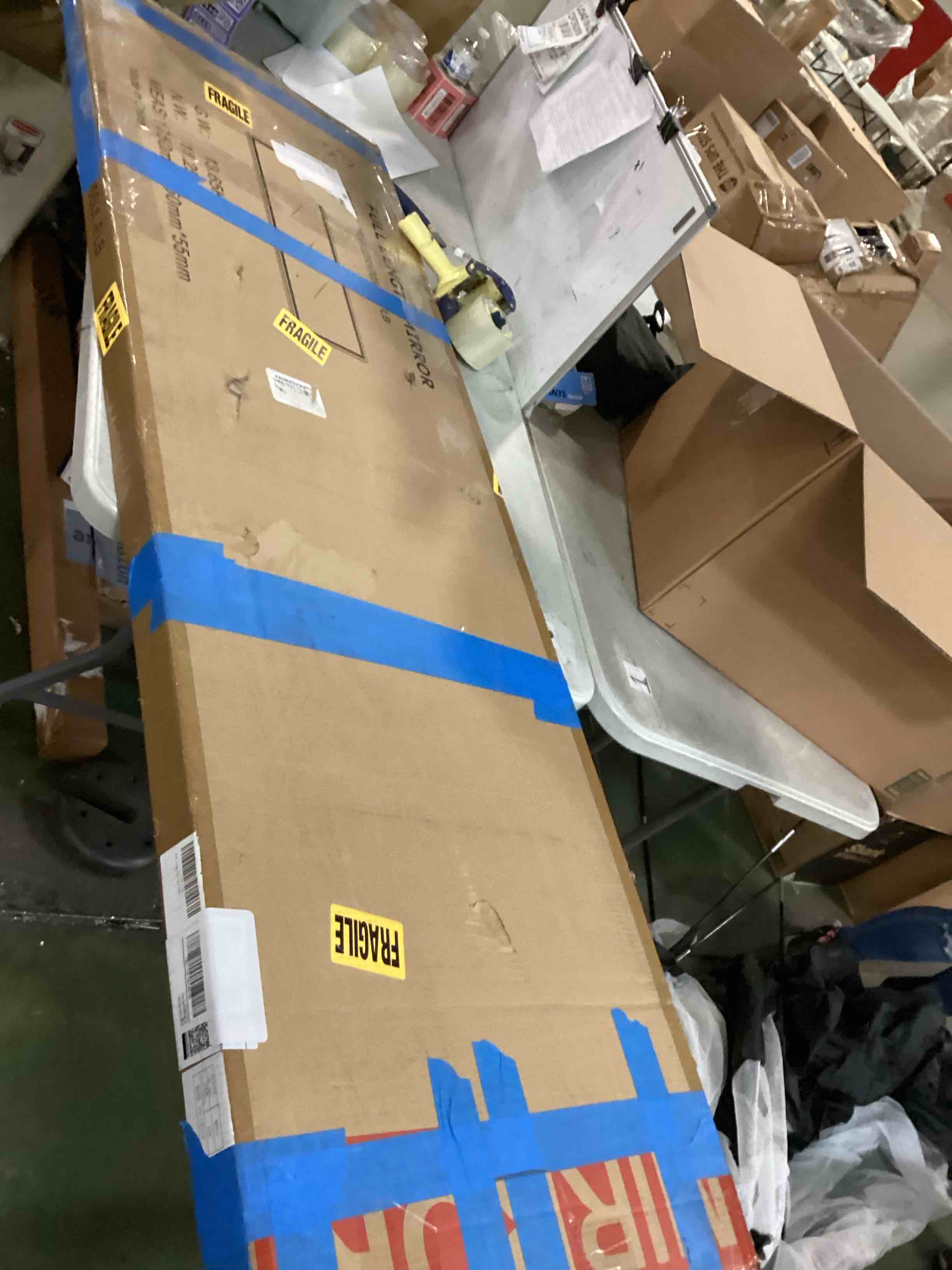 https://s3.amazonaws.com/lotting-images-prod/bidfta/PPE00160116_1729726044929.jpeg