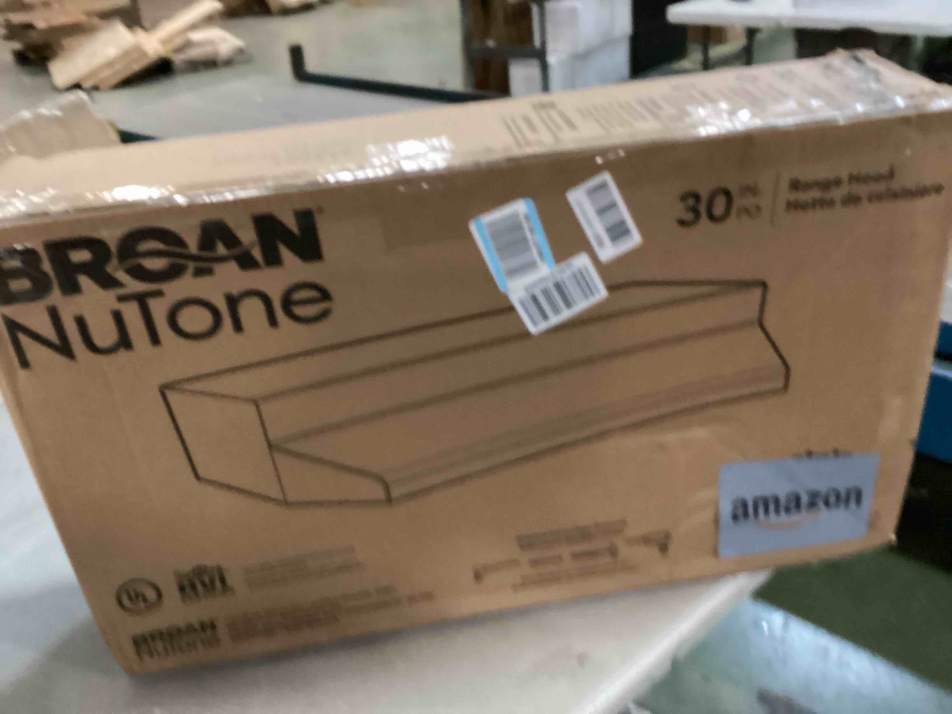 https://s3.amazonaws.com/lotting-images-prod/bidfta/PPE00160137_1729721789568.jpeg