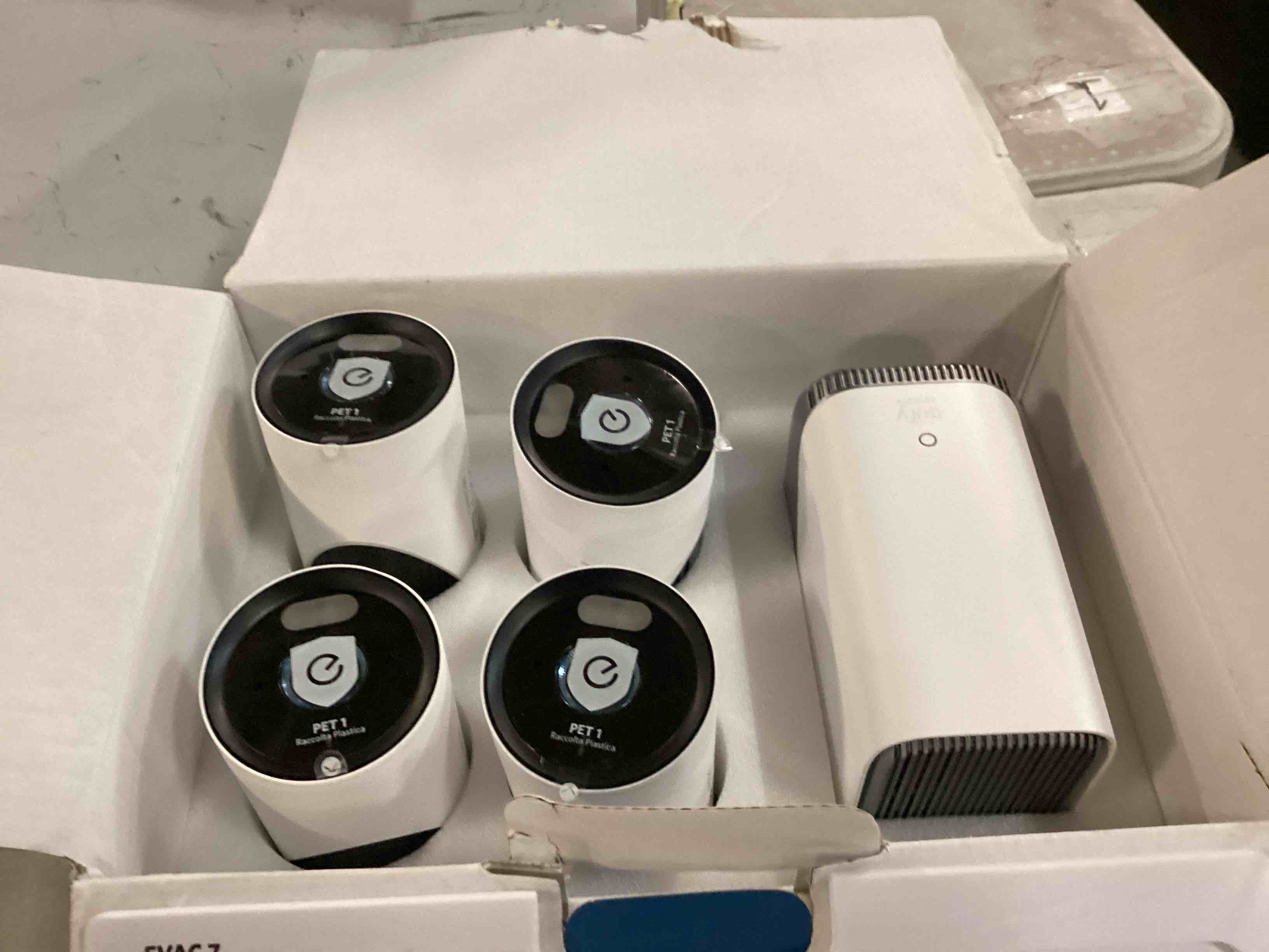 https://s3.amazonaws.com/lotting-images-prod/bidfta/PPE00160247_1729654038300.jpeg