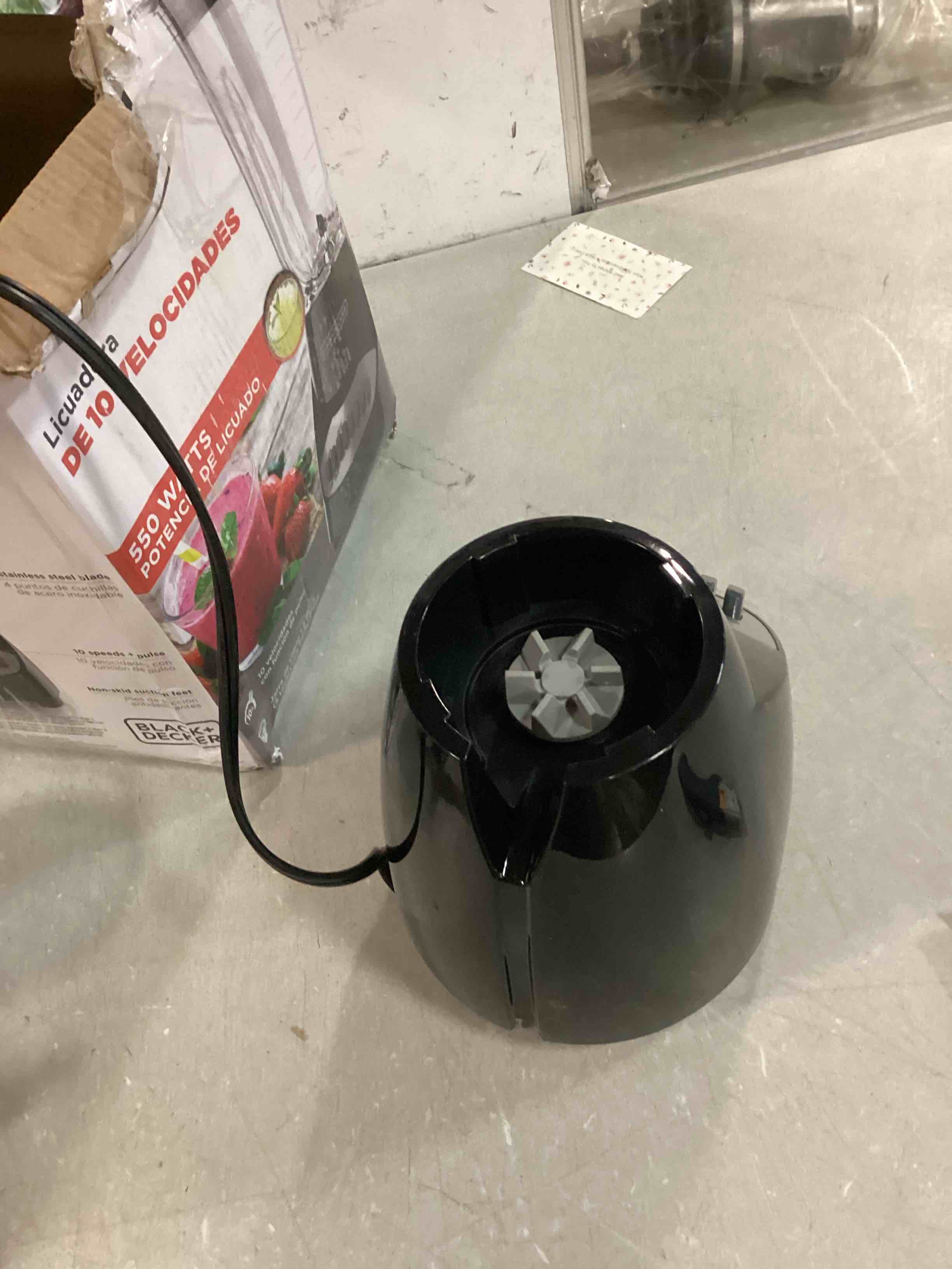 https://s3.amazonaws.com/lotting-images-prod/bidfta/PPE00160317_1729642693259.jpeg