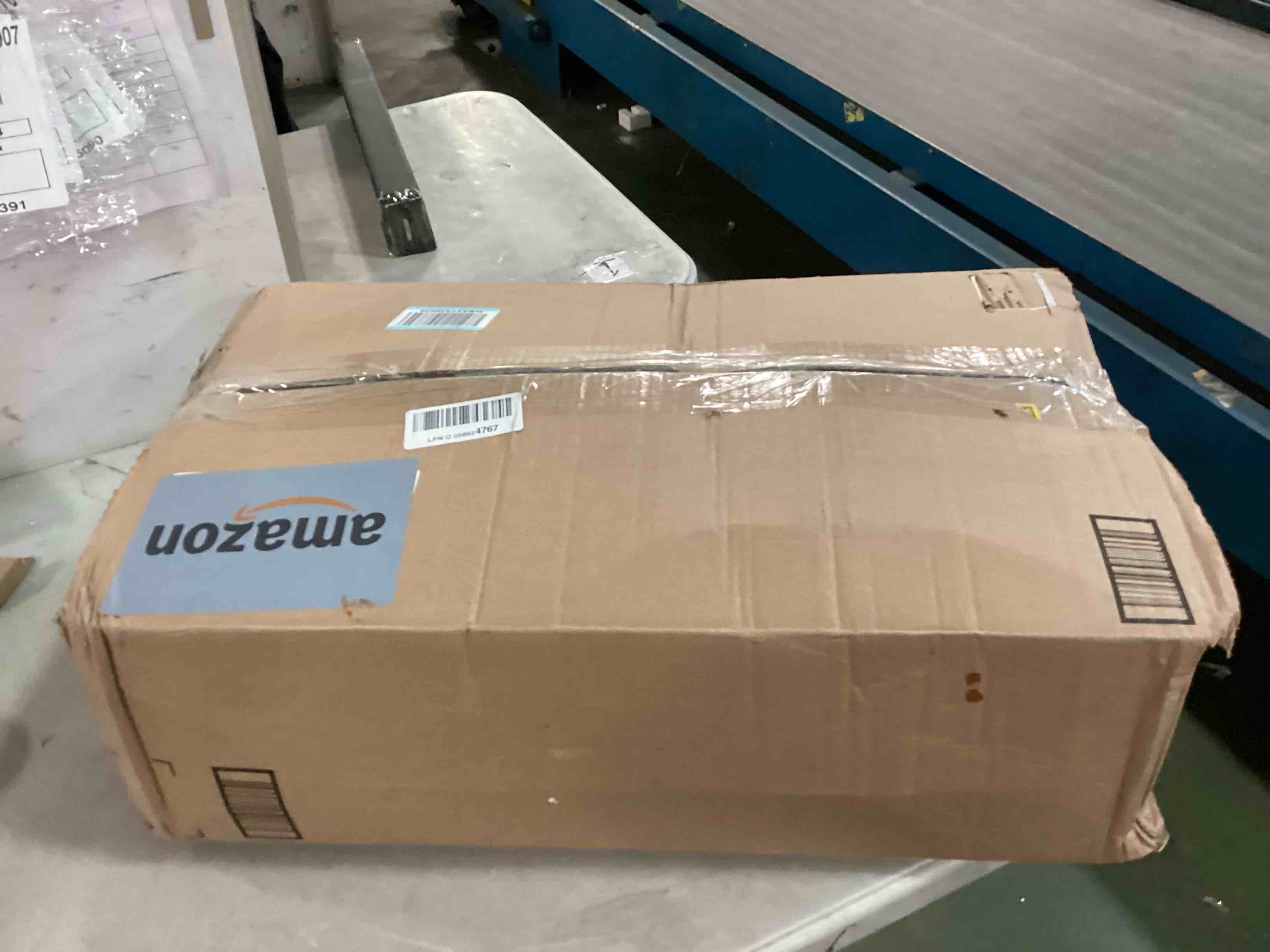 https://s3.amazonaws.com/lotting-images-prod/bidfta/PPE00160429_1729571471931.jpeg