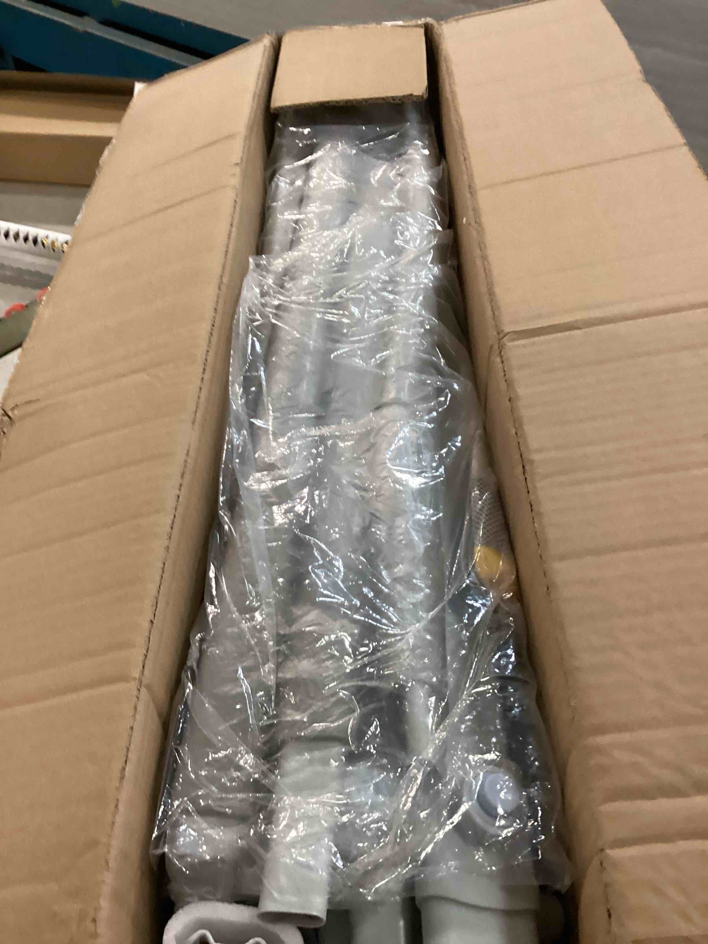 https://s3.amazonaws.com/lotting-images-prod/bidfta/PPE00160443_1729569299768.jpeg