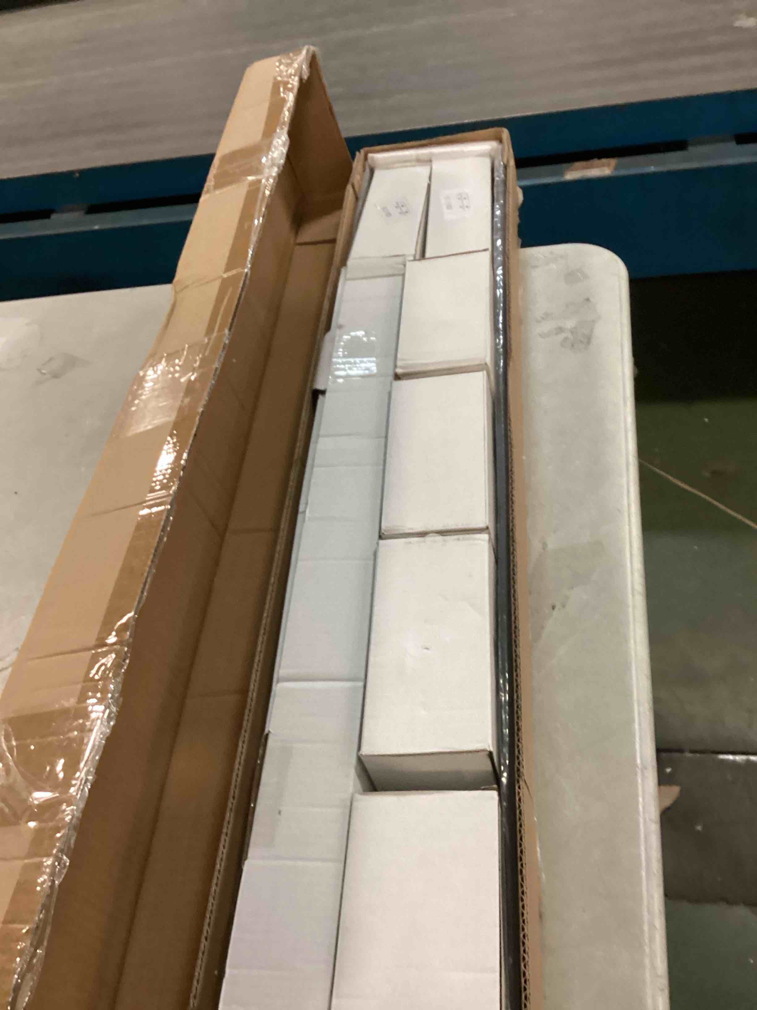 https://s3.amazonaws.com/lotting-images-prod/bidfta/PPE00160790_1729225866474.jpeg
