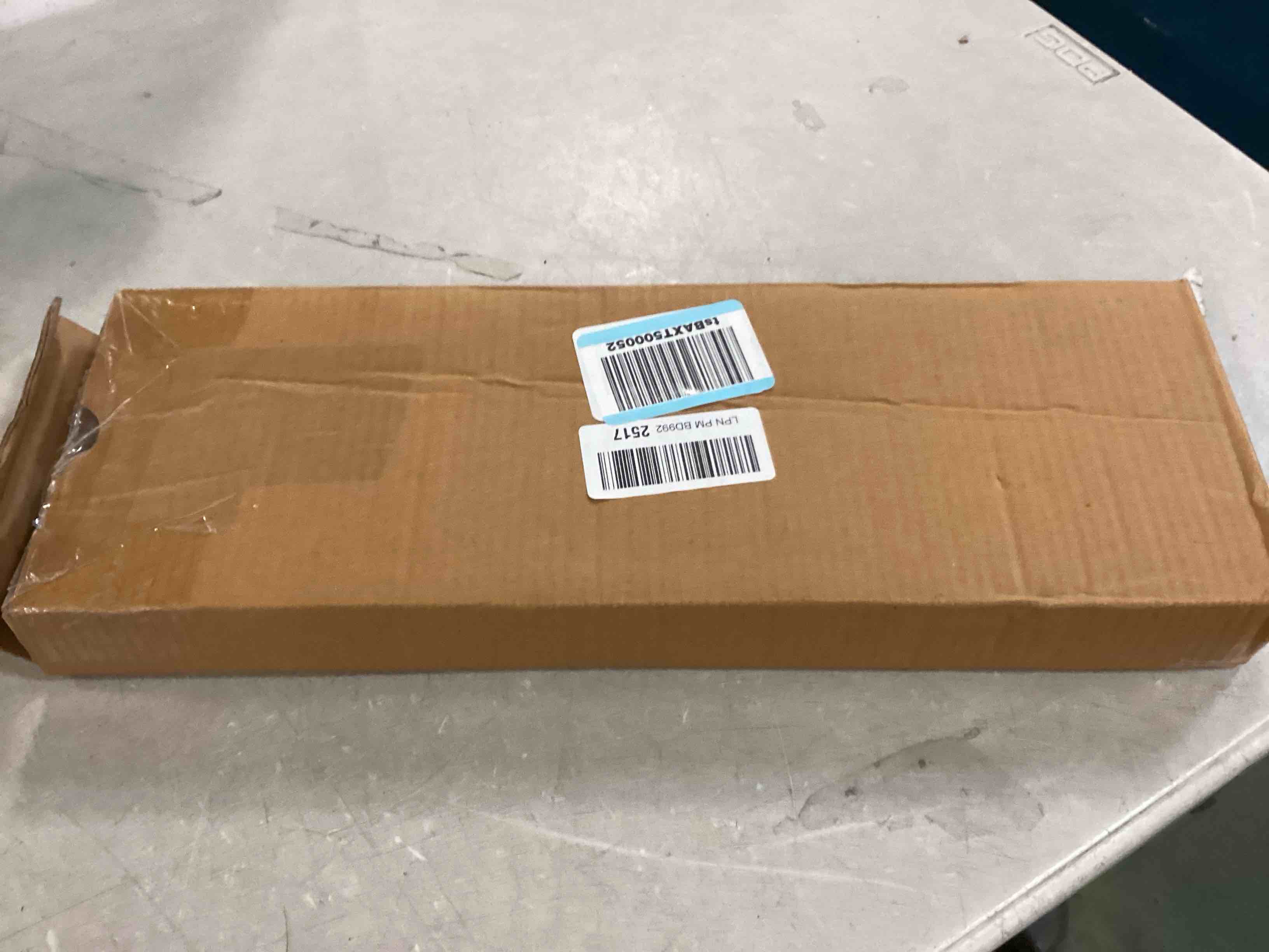 https://s3.amazonaws.com/lotting-images-prod/bidfta/PPE00160892_1729209742468.jpeg