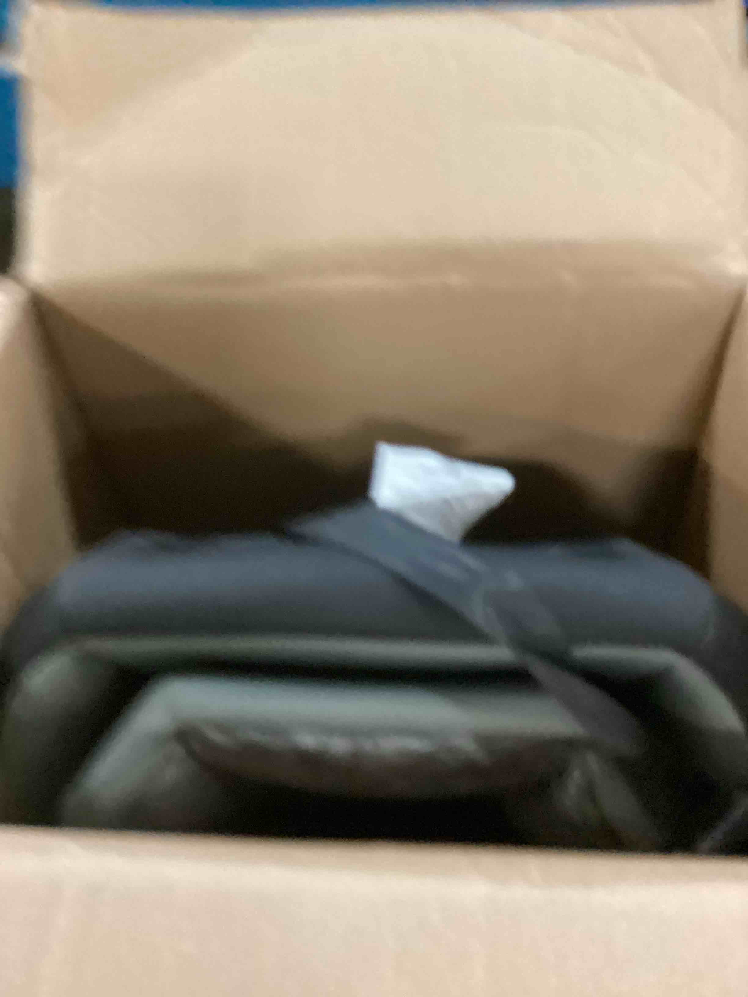 https://s3.amazonaws.com/lotting-images-prod/bidfta/PPE00161310_1729039993285.jpeg