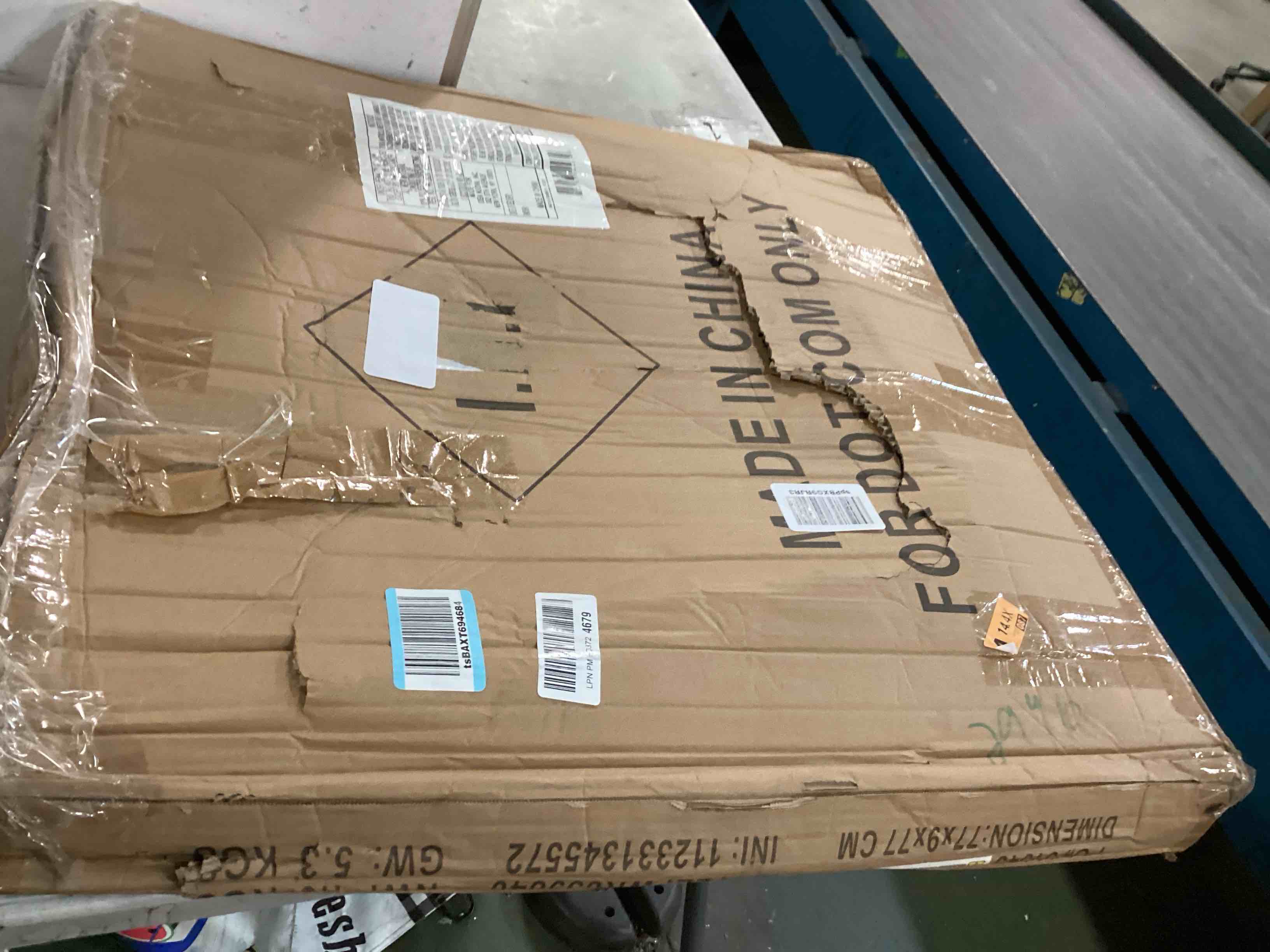 https://s3.amazonaws.com/lotting-images-prod/bidfta/PPE00161359_1729034478906.jpeg