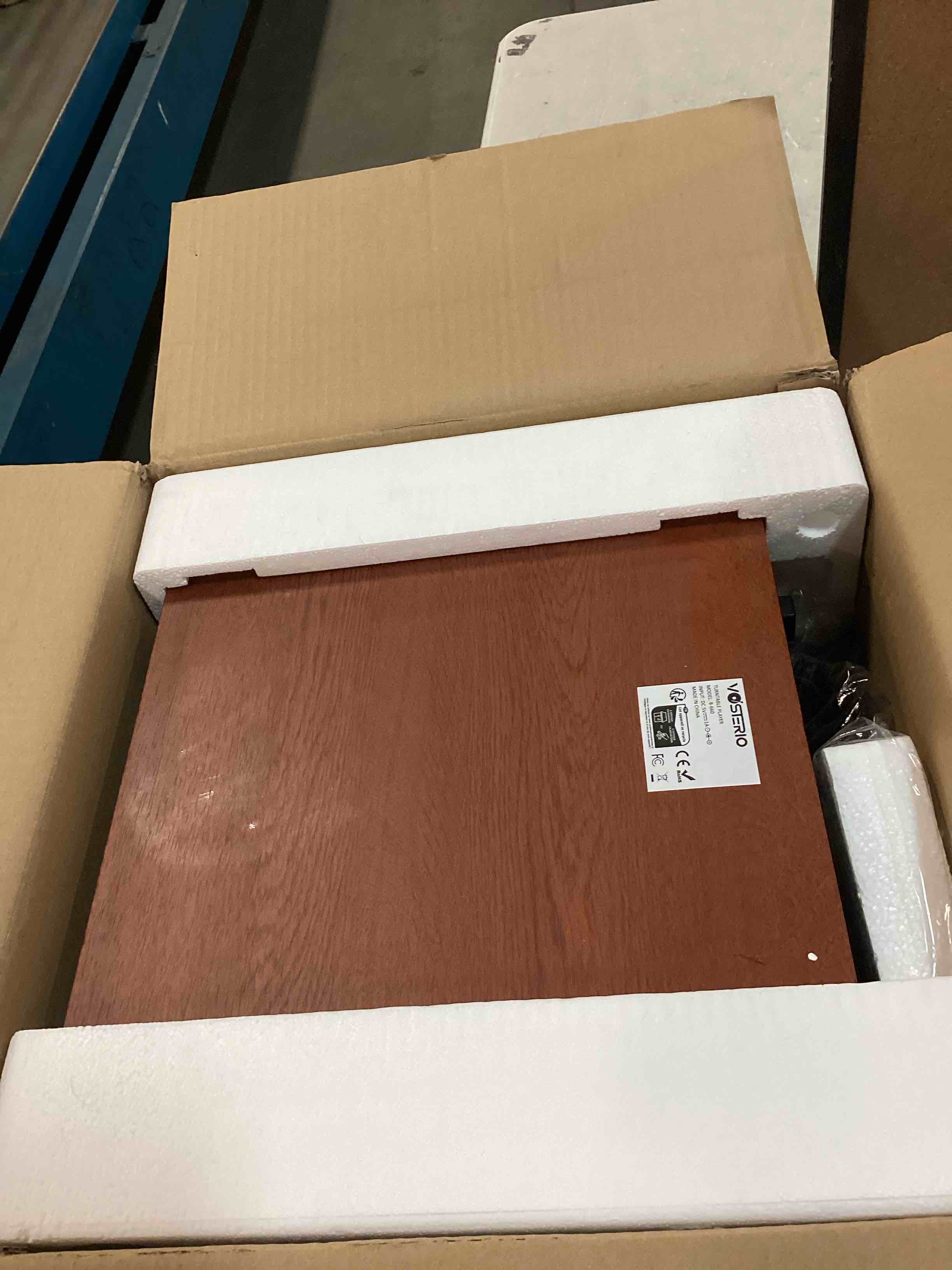 https://s3.amazonaws.com/lotting-images-prod/bidfta/PPE00164151_1729113137065.jpeg