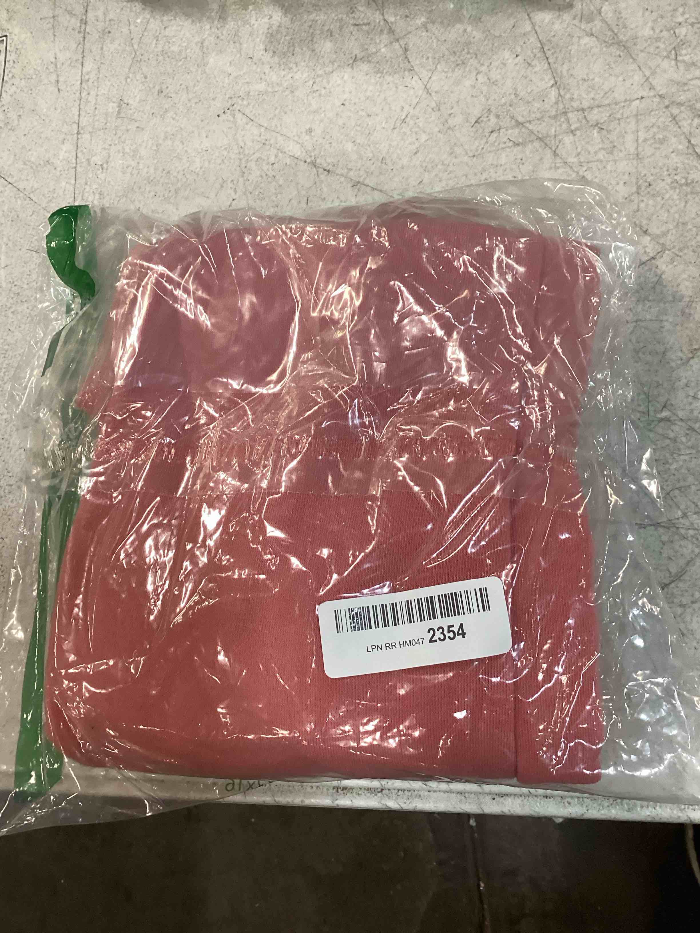 https://s3.amazonaws.com/lotting-images-prod/bidfta/PPE00164467_1728701700634.jpeg