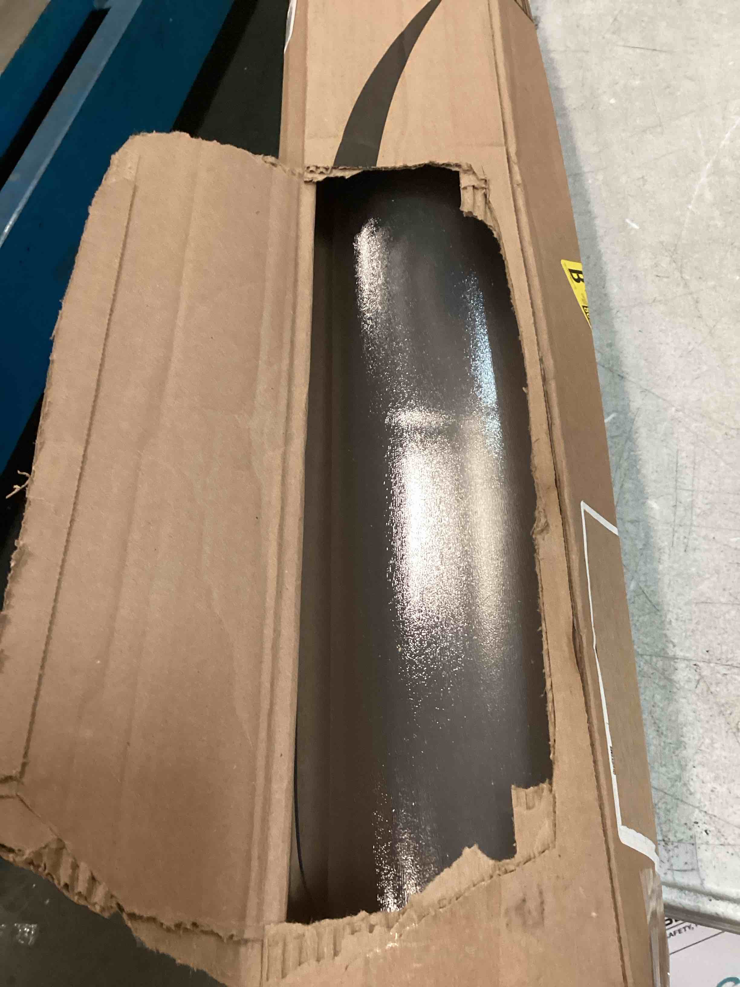 https://s3.amazonaws.com/lotting-images-prod/bidfta/PPE00164703_1728610869263.jpeg