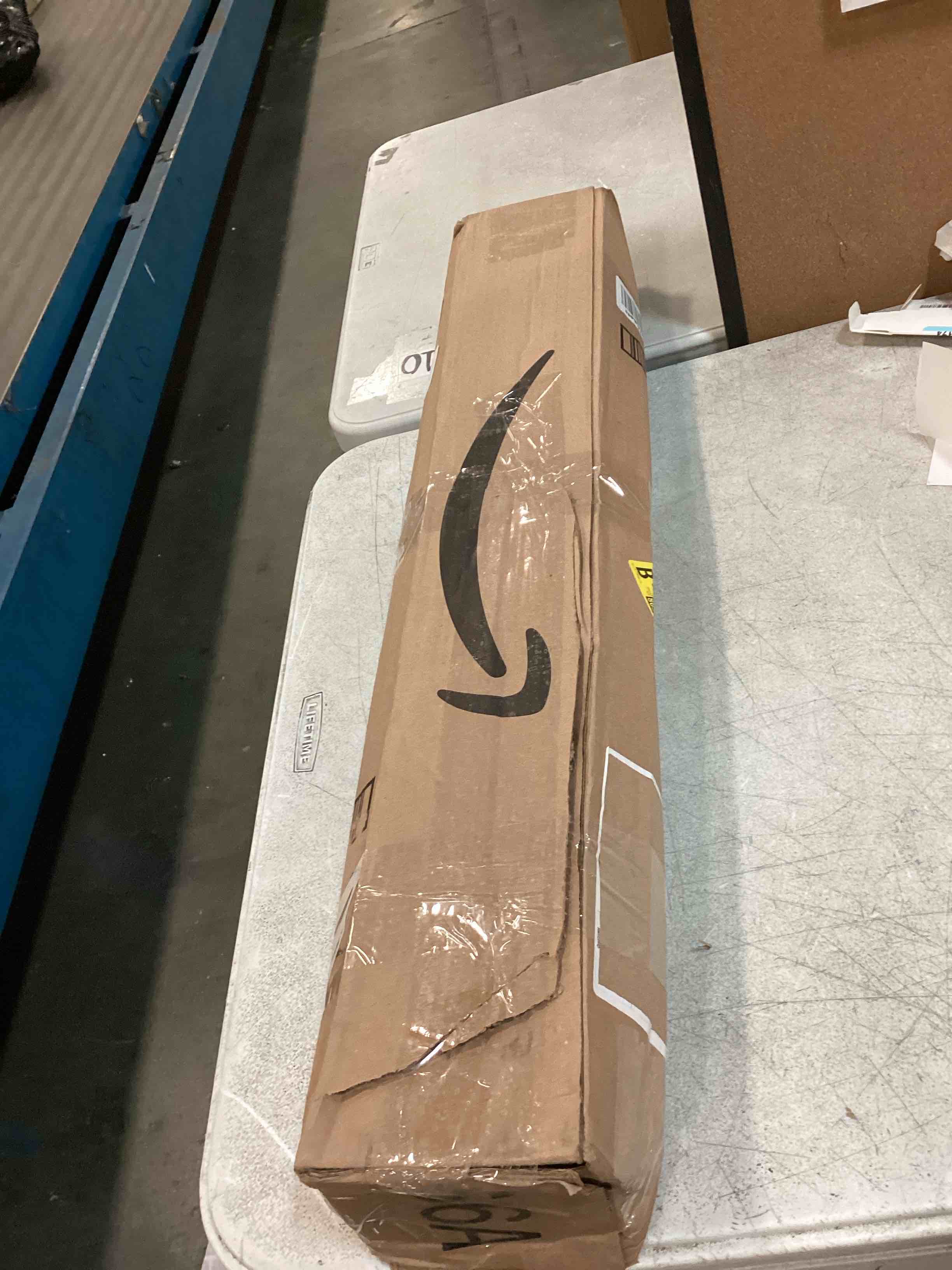 https://s3.amazonaws.com/lotting-images-prod/bidfta/PPE00164703_1728610887039.jpeg