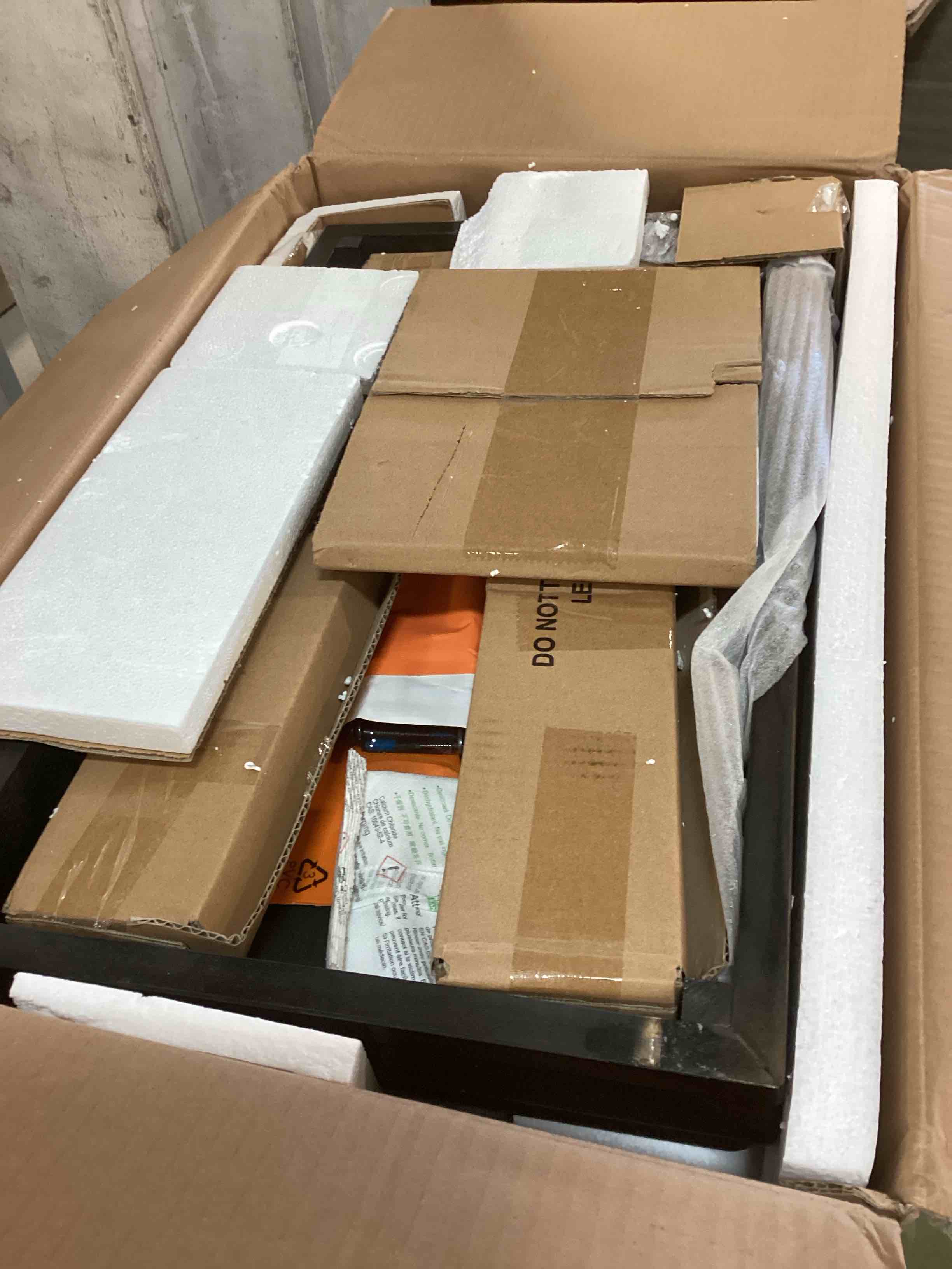https://s3.amazonaws.com/lotting-images-prod/bidfta/PPE00165252_1728395307449.jpeg