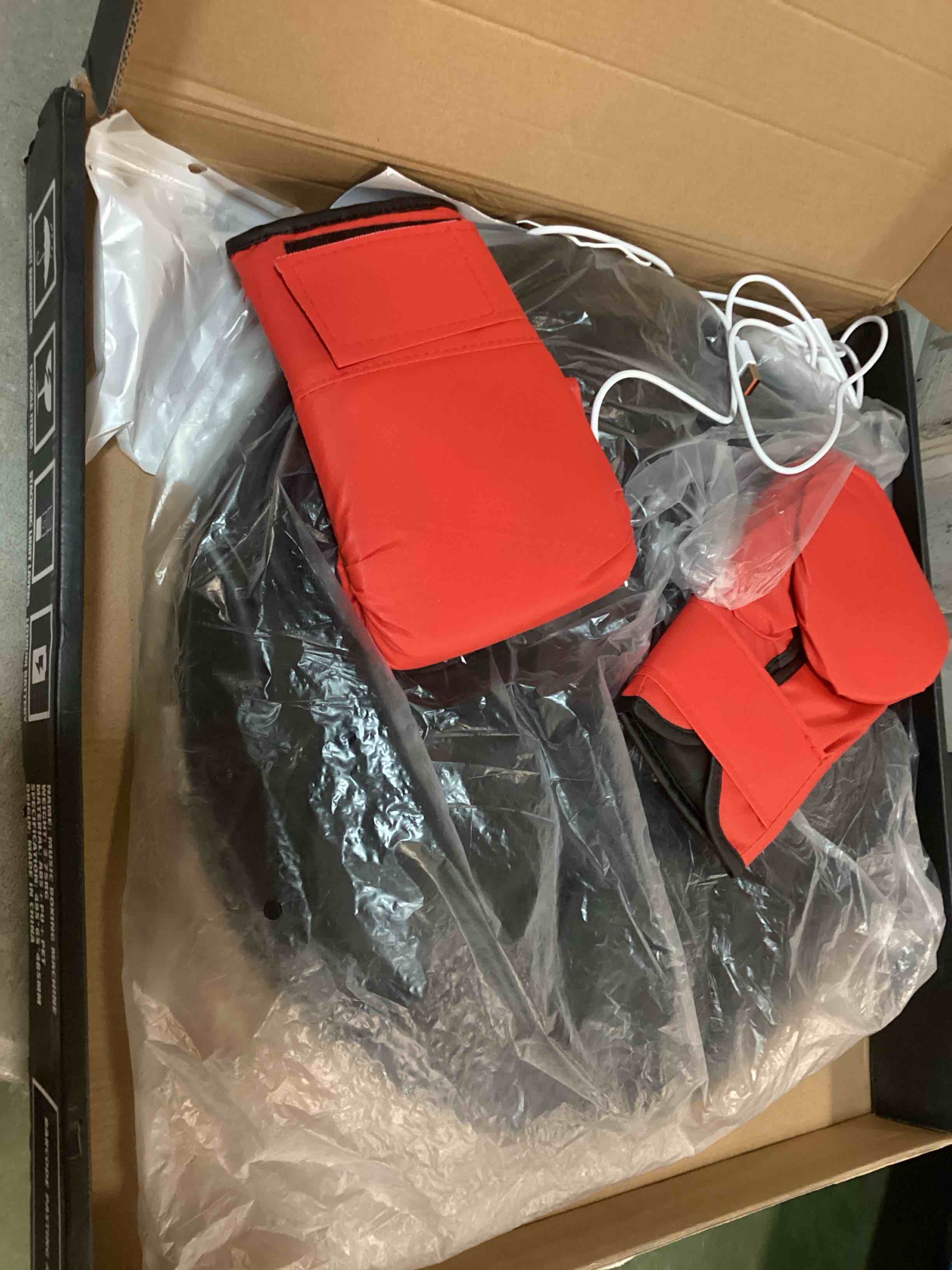 https://s3.amazonaws.com/lotting-images-prod/bidfta/PPE00165324_1728386626997.jpeg