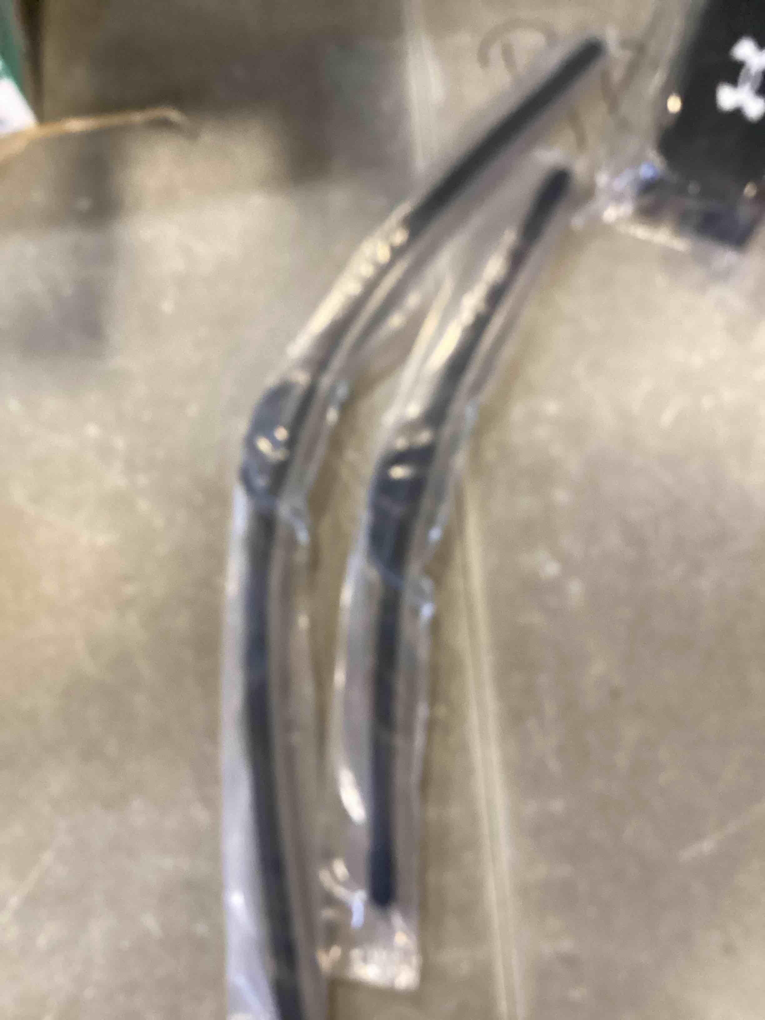 https://s3.amazonaws.com/lotting-images-prod/bidfta/PPE00167723_1728669195070.jpeg