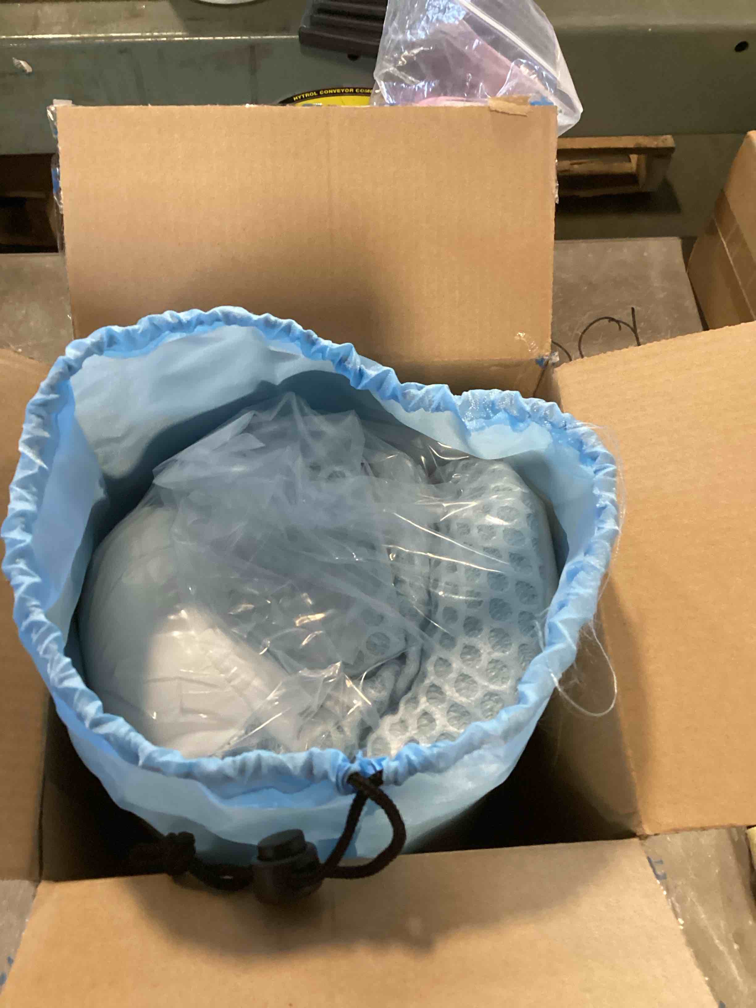 https://s3.amazonaws.com/lotting-images-prod/bidfta/PPE00167856_1729081597489.jpeg
