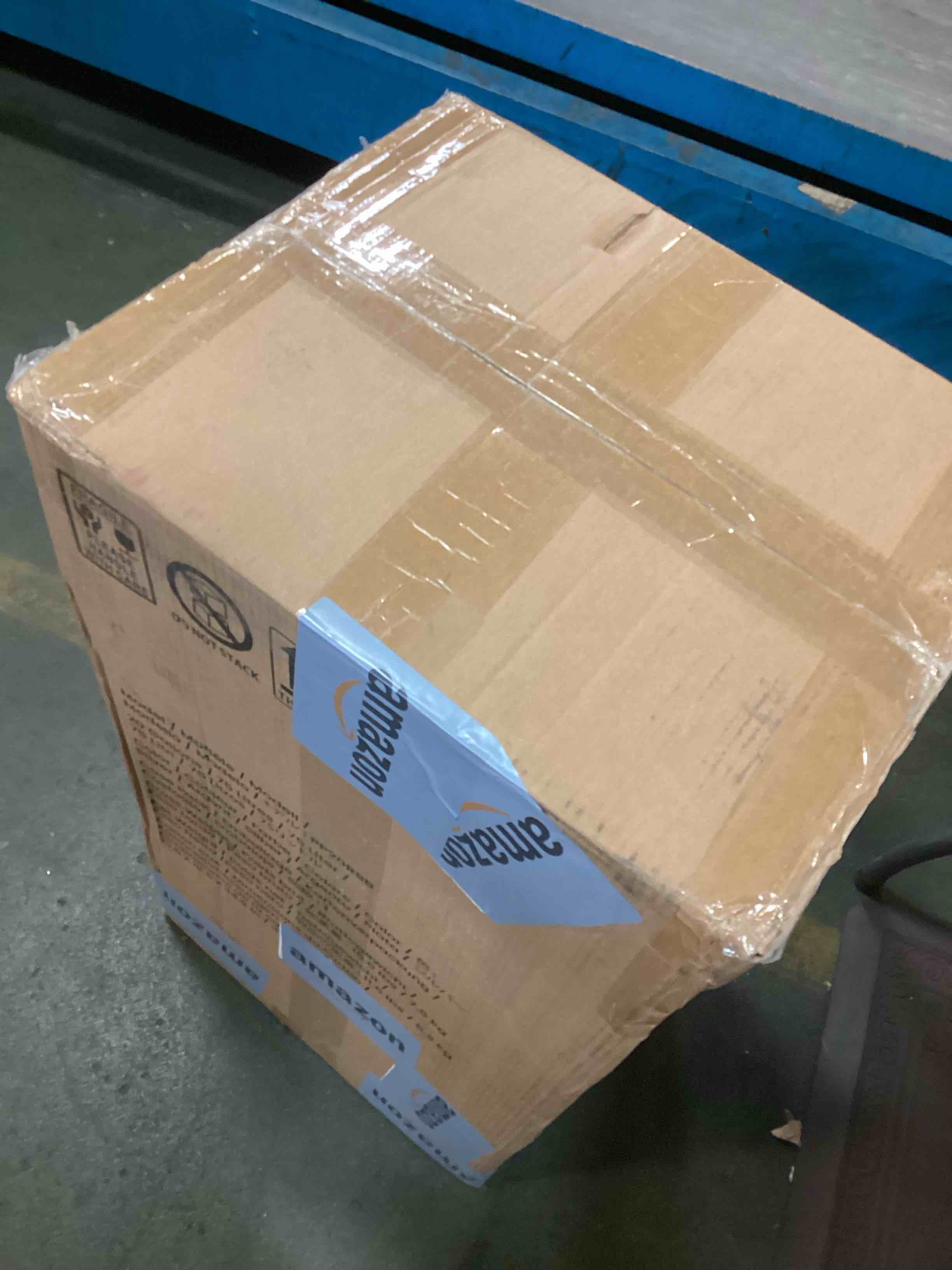 https://s3.amazonaws.com/lotting-images-prod/bidfta/PPE0017165_1724419528115.jpeg