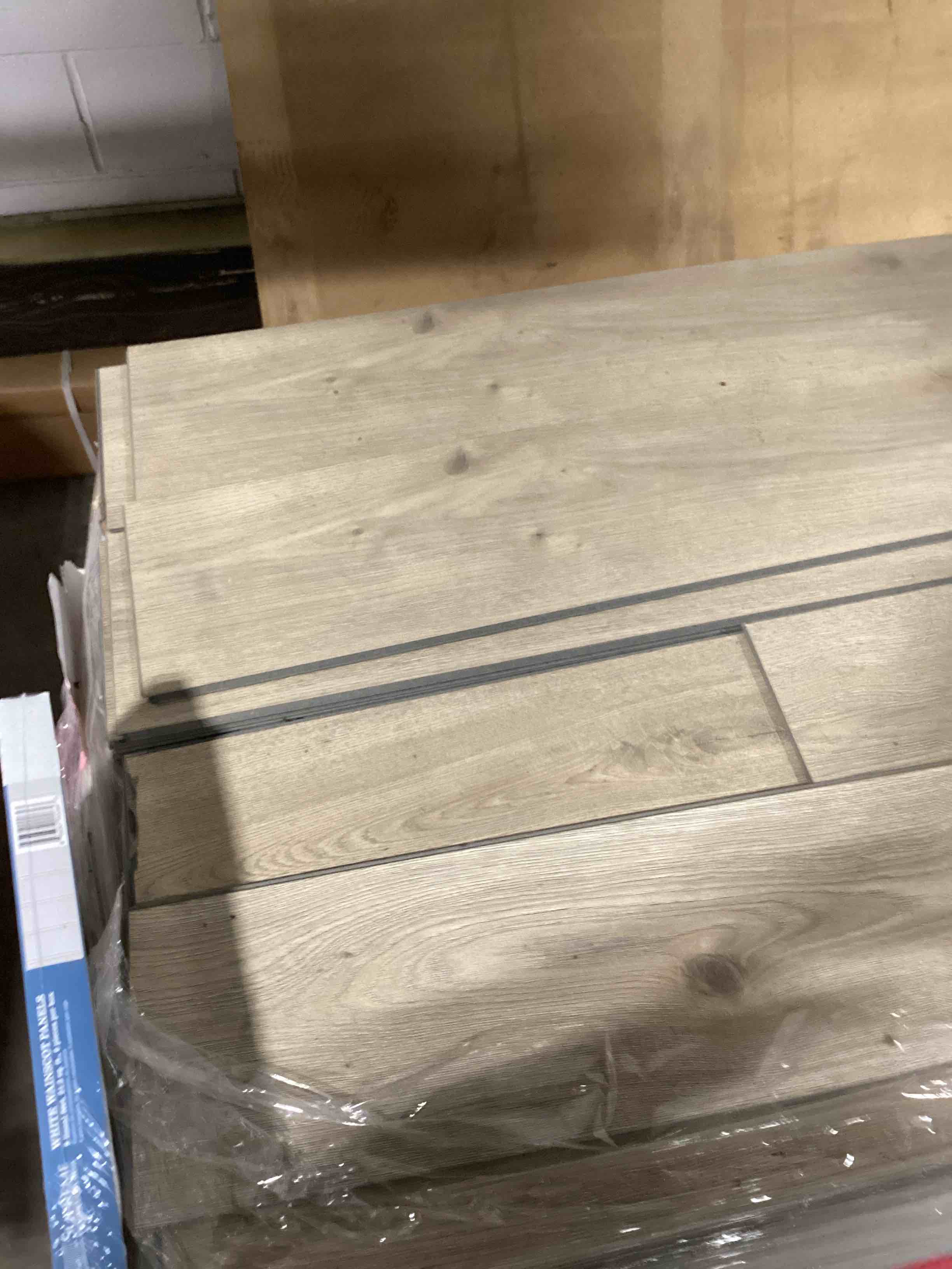 48 boxes 1,045.92 sq ft 11/32” thickness 9” x 86/53/33” 9.0mm vinyl flooring your bid per sq ft 