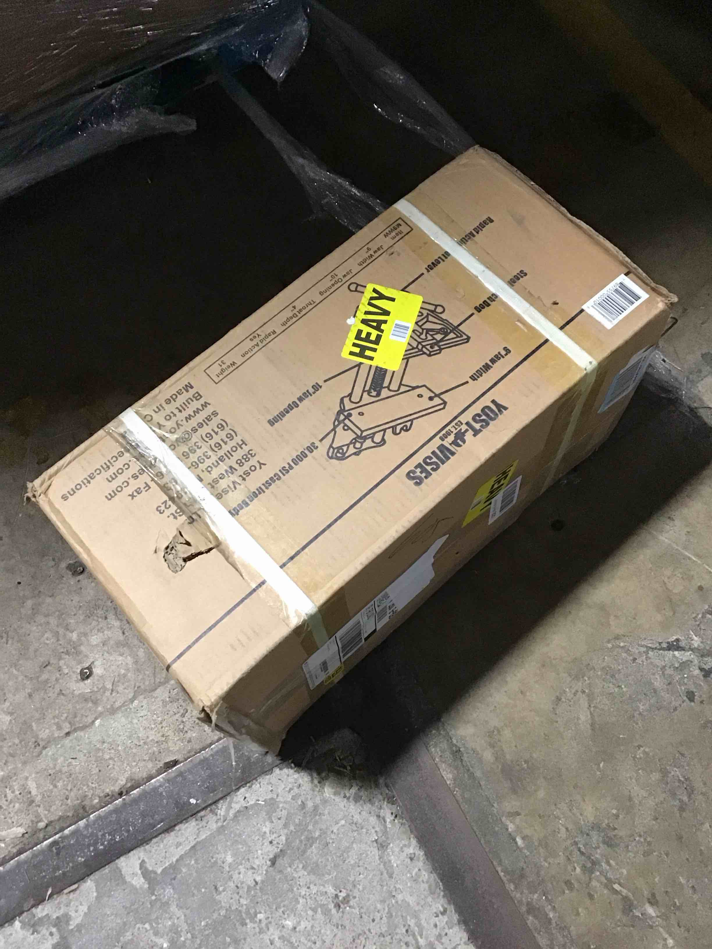 https://s3.amazonaws.com/lotting-images-prod/bidfta/PPE00176103_1746196727310.jpeg
