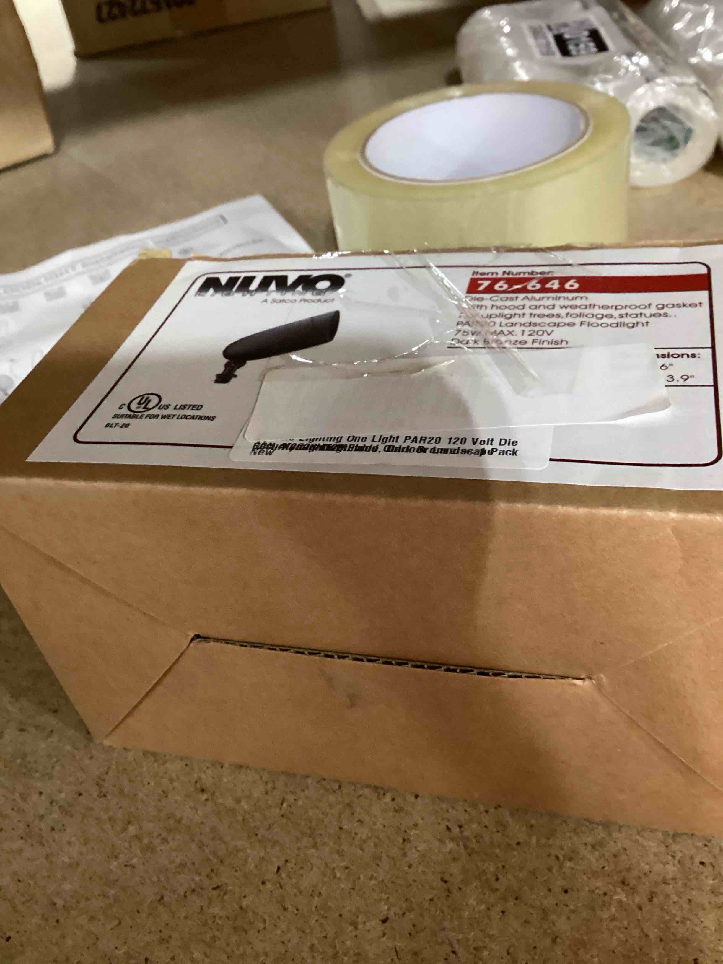 Nuvo Lighting 62/1203 LED Landscape Flood Fixture, Dark Gray, 9W, 120V, 3000 Kelvin Temp, 900 Lumens Output, 50000 Average Rated Hours, Circular LED Module Bulb, Rugged Construction 6.25 in