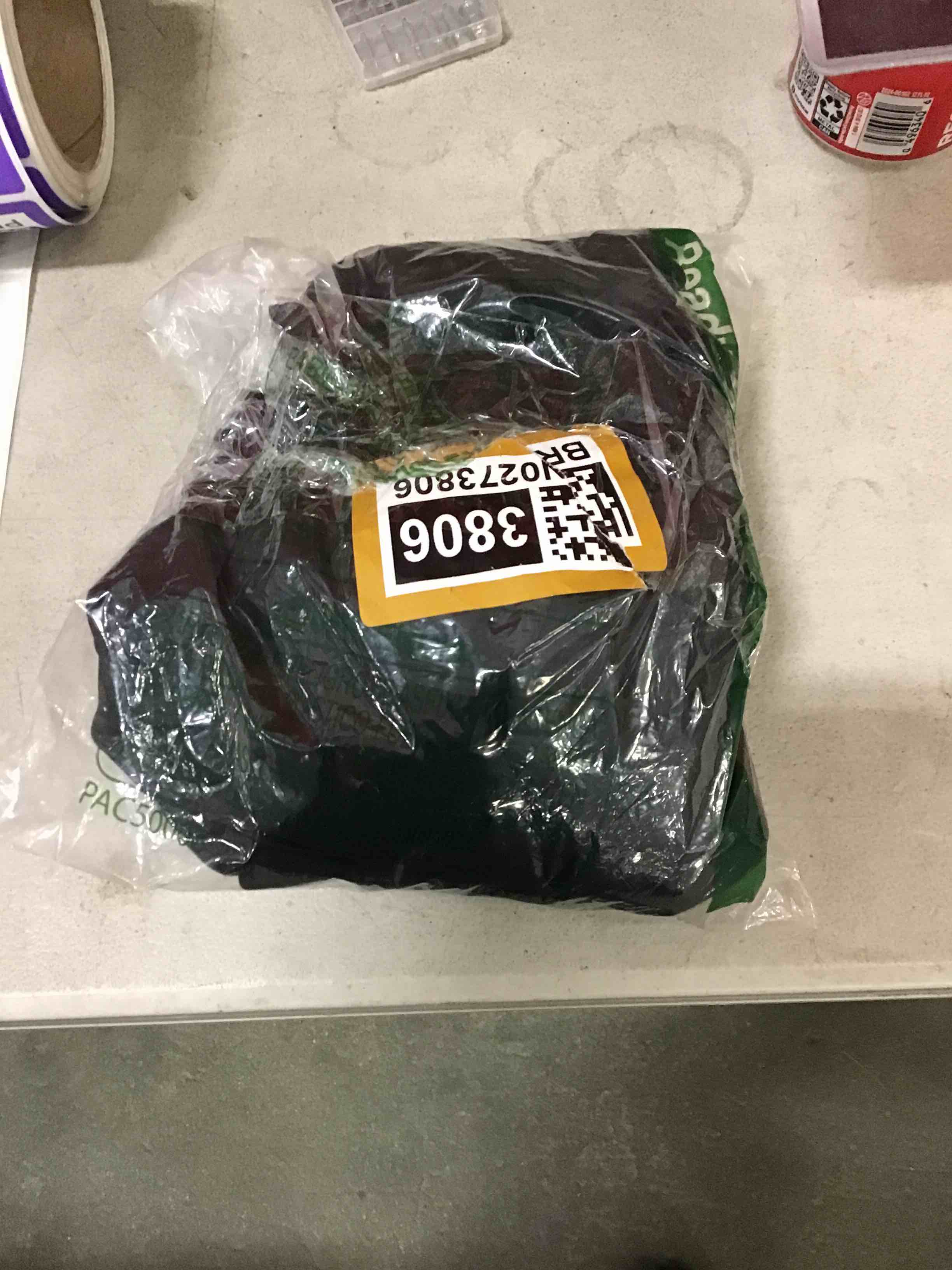 https://s3.amazonaws.com/lotting-images-prod/bidfta/PPE0018398_1733326180598.jpeg