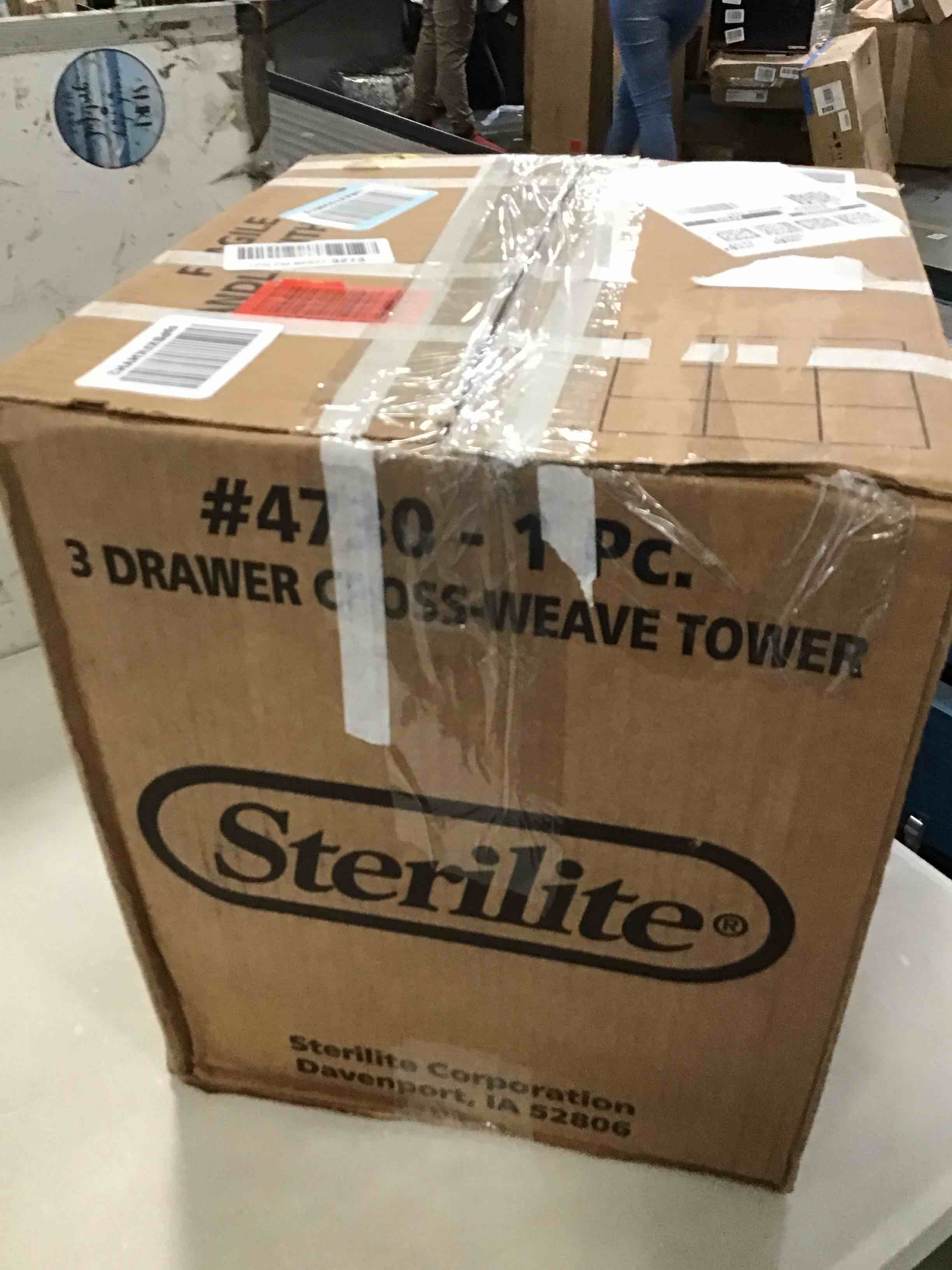 https://s3.amazonaws.com/lotting-images-prod/bidfta/PPE00185824_1724337957891.jpeg