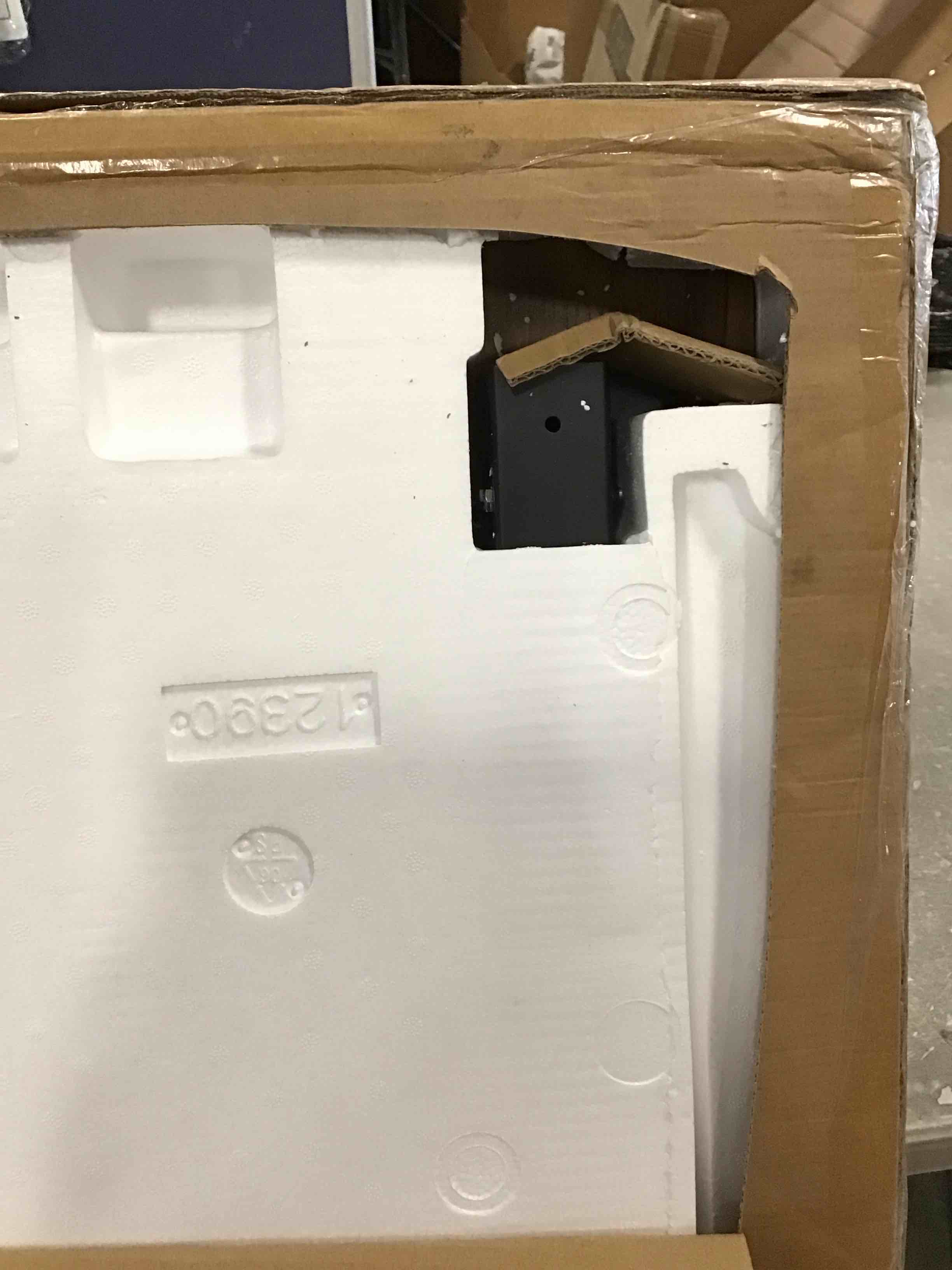 https://s3.amazonaws.com/lotting-images-prod/bidfta/PPE00185913_1724270134027.jpeg