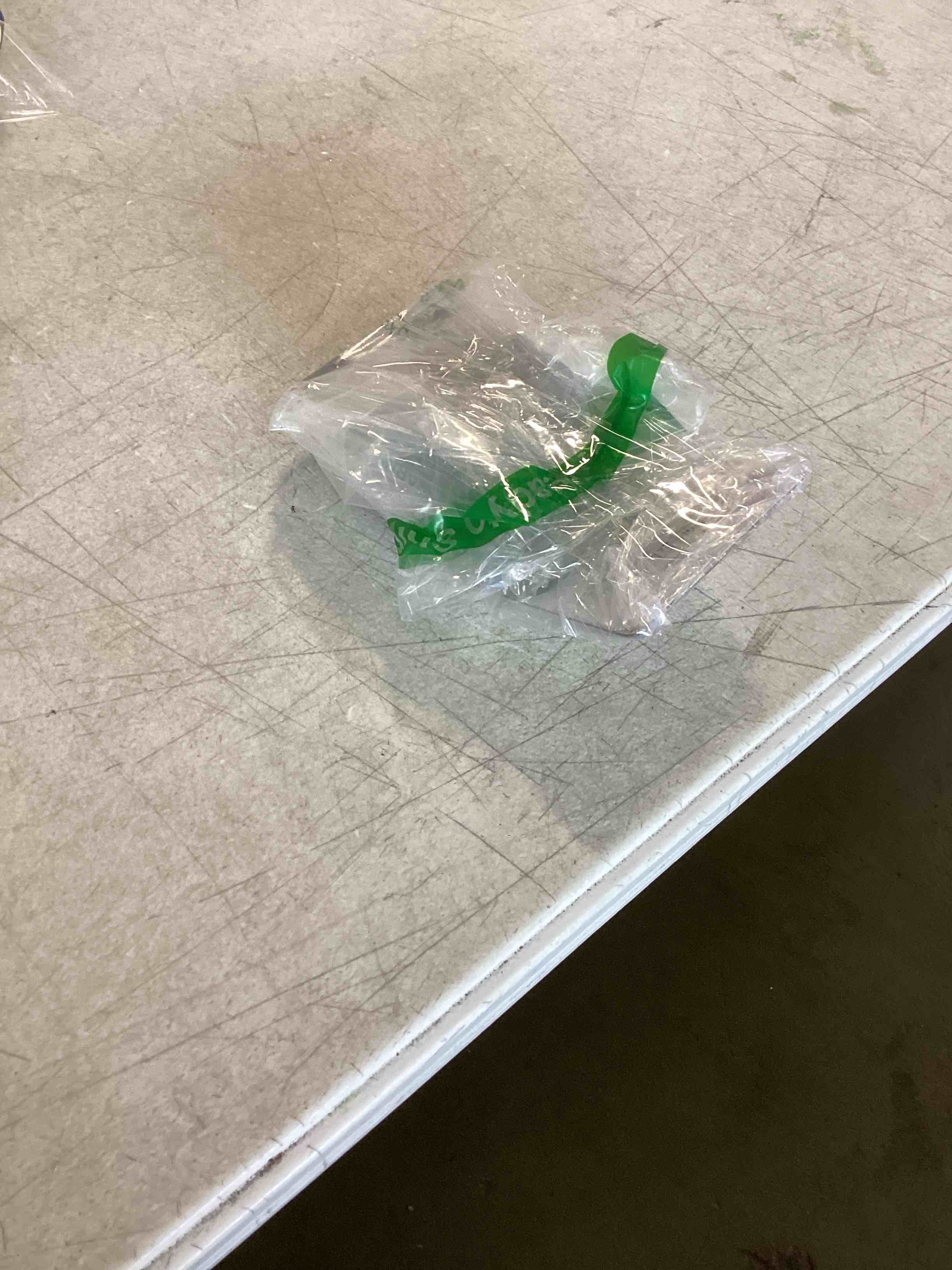 Nite Ize Squeeze Rotating Smartphone Bar Mount Black