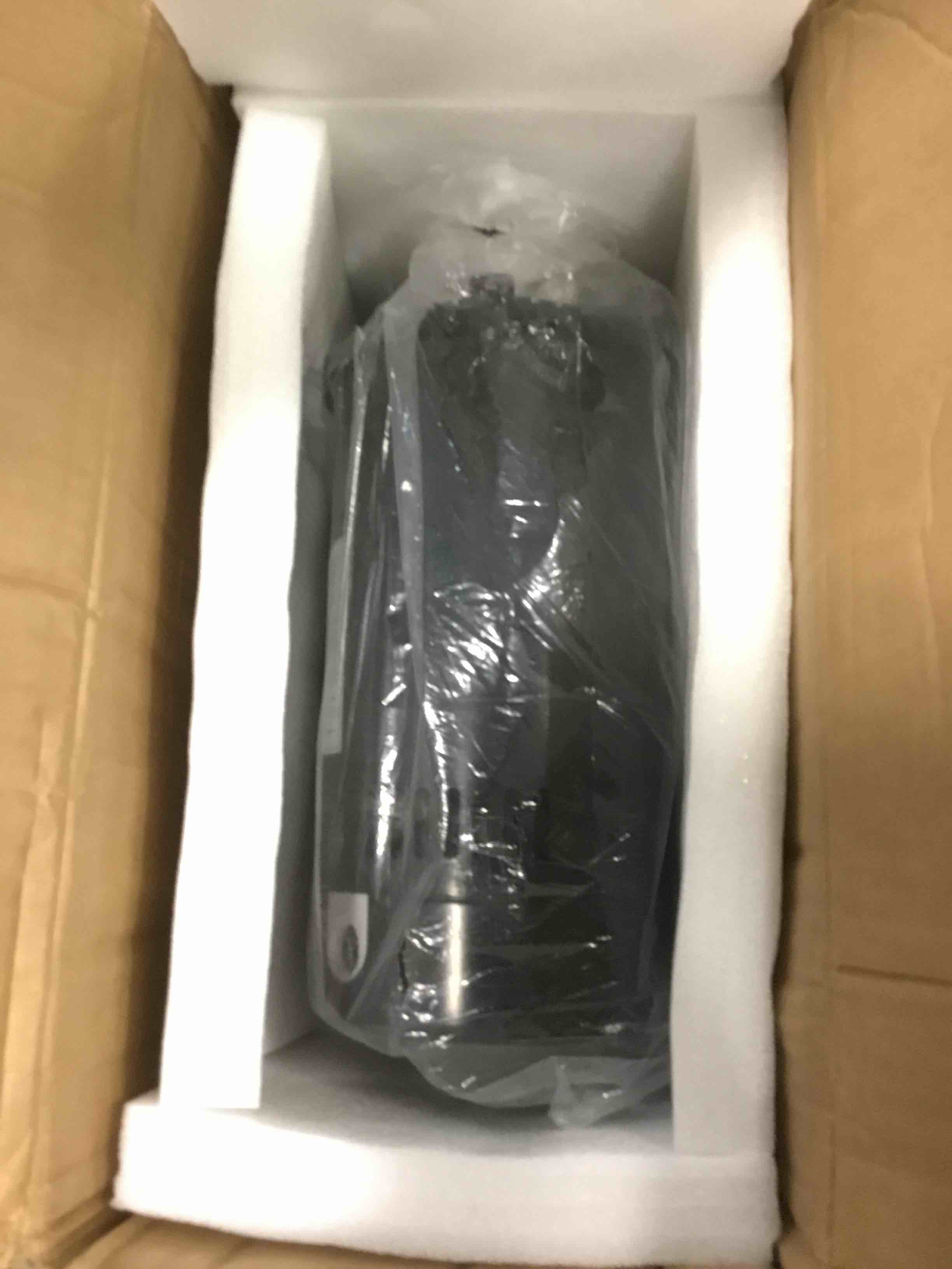 https://s3.amazonaws.com/lotting-images-prod/bidfta/PPE00198372_1726282677150.jpeg