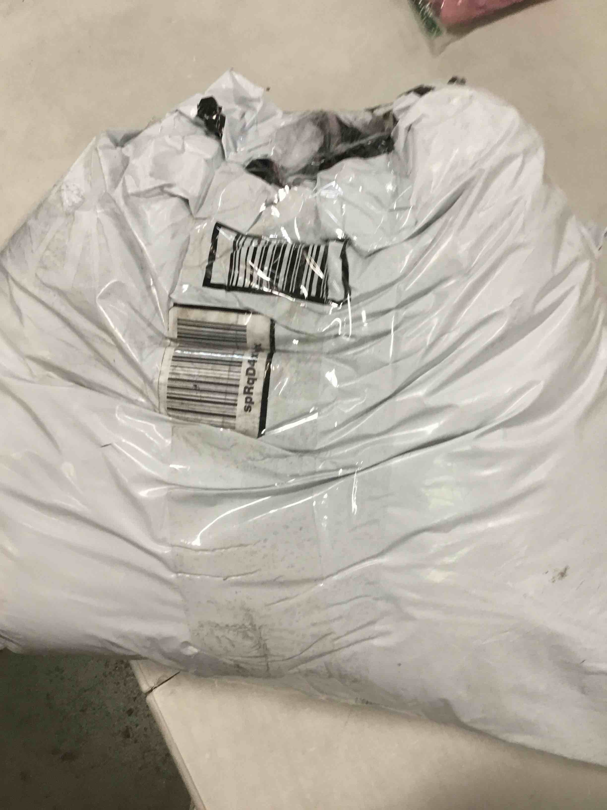 https://s3.amazonaws.com/lotting-images-prod/bidfta/PPE00198459_1726270458696.jpeg