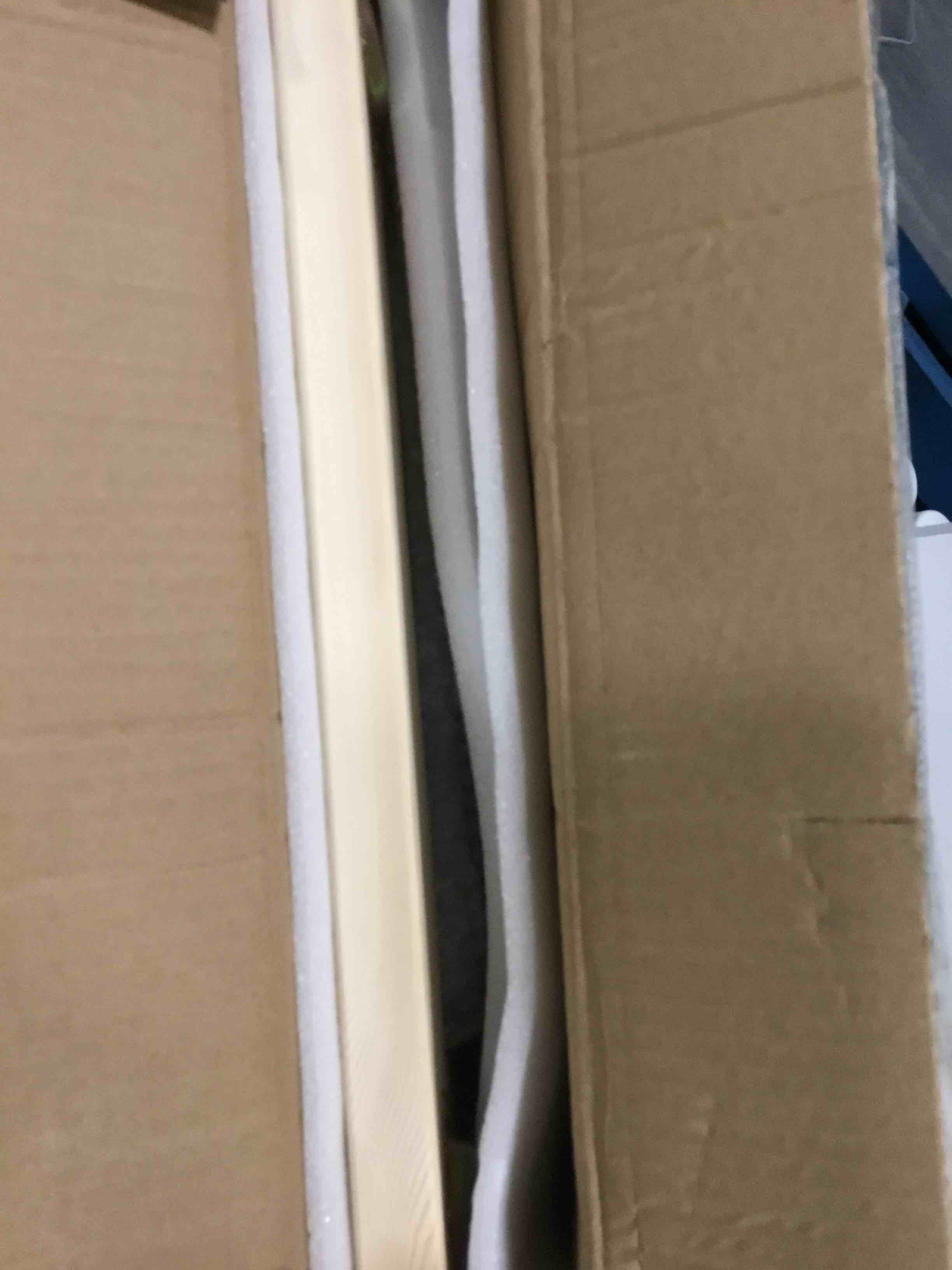 https://s3.amazonaws.com/lotting-images-prod/bidfta/PPE00198740_1726188931921.jpeg