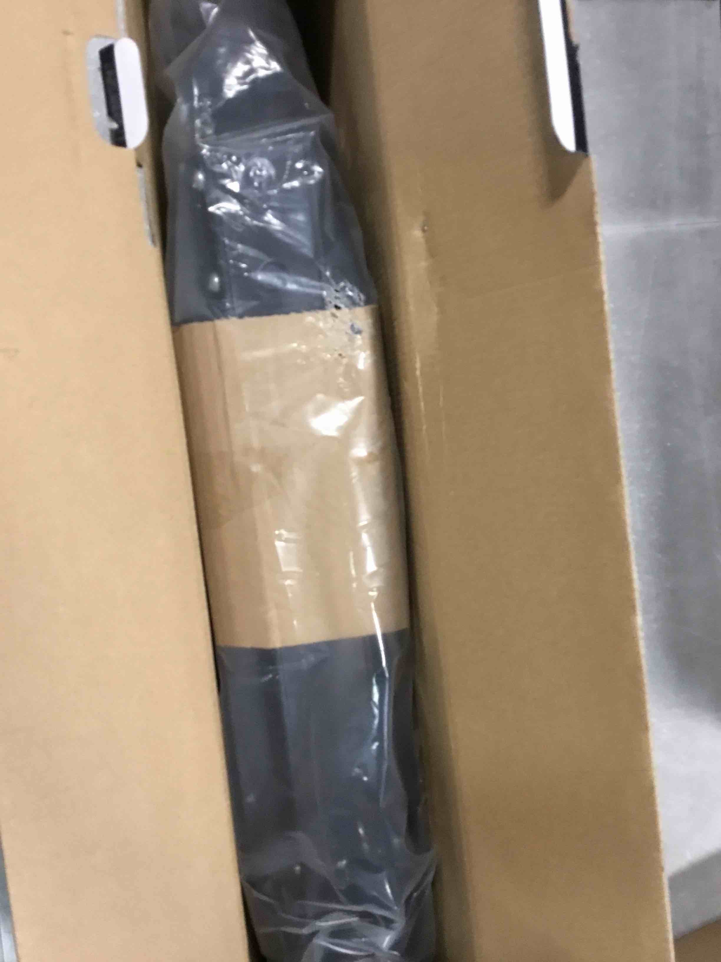 https://s3.amazonaws.com/lotting-images-prod/bidfta/PPE00199417_1725415803192.jpeg