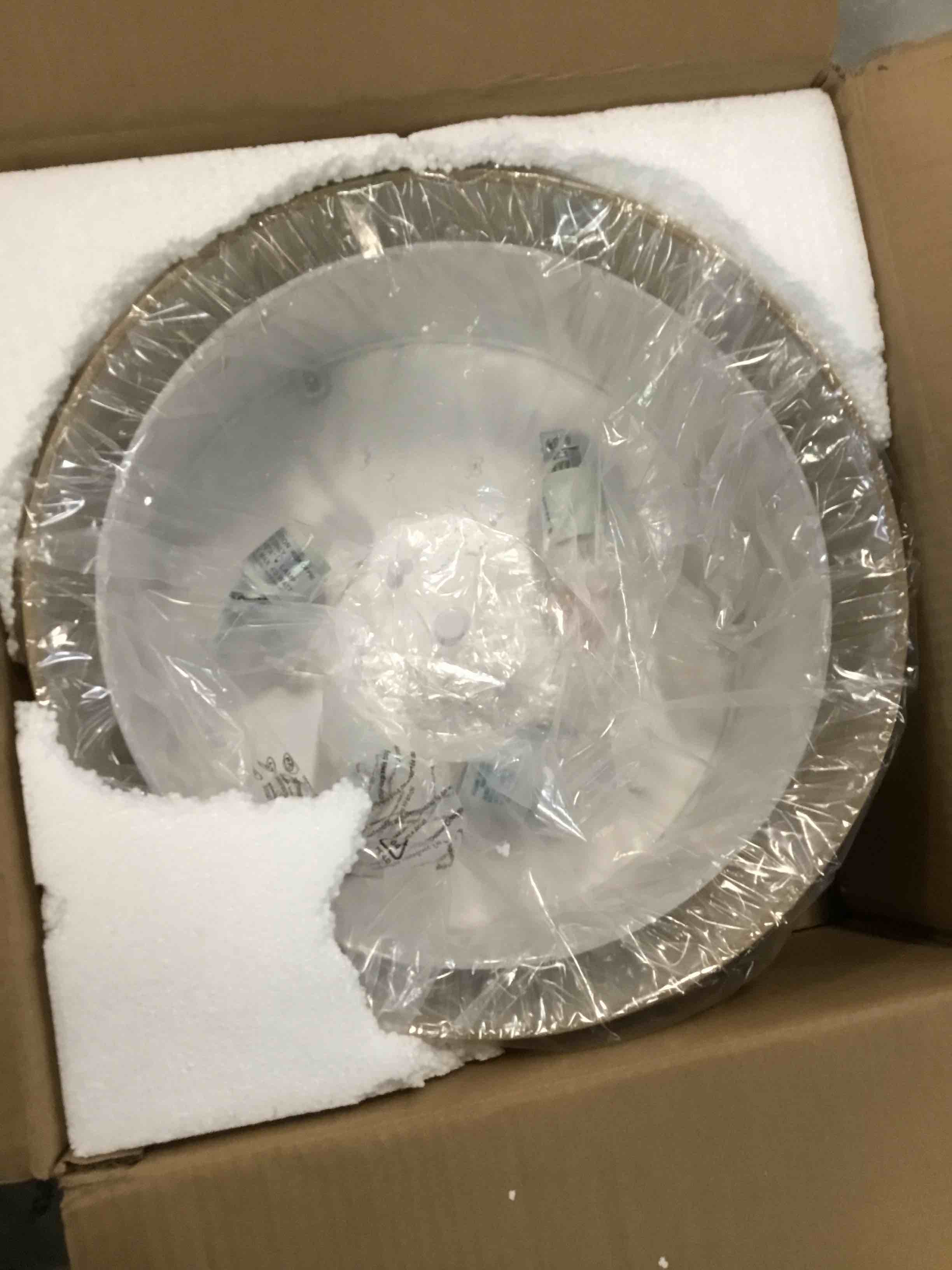 https://s3.amazonaws.com/lotting-images-prod/bidfta/PPE00199854_1724795253776.jpeg