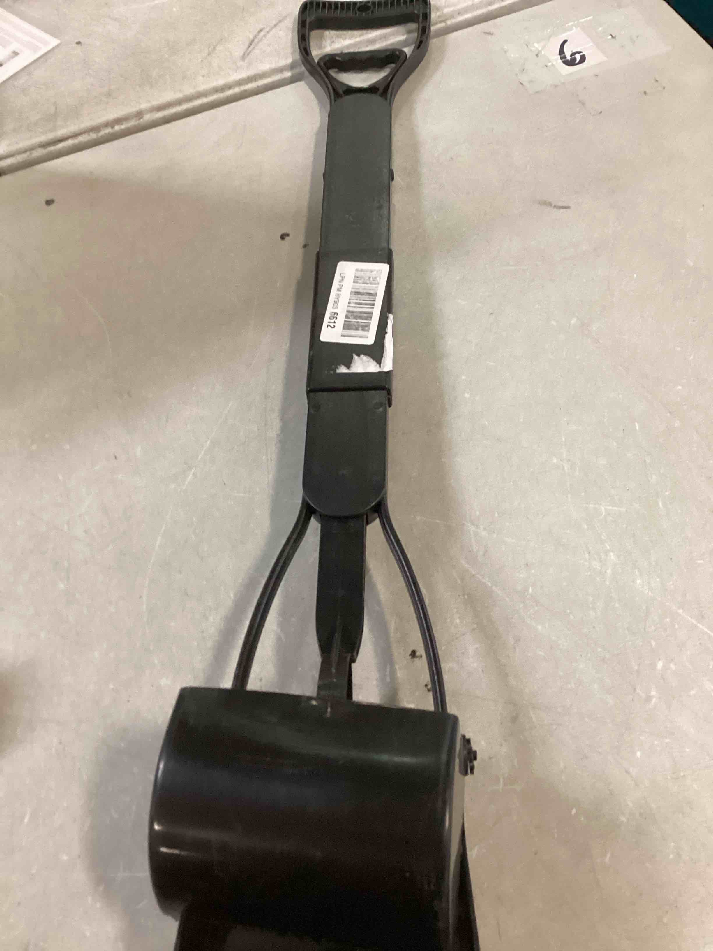 https://s3.amazonaws.com/lotting-images-prod/bidfta/PPE0020694_1727884363105.jpeg