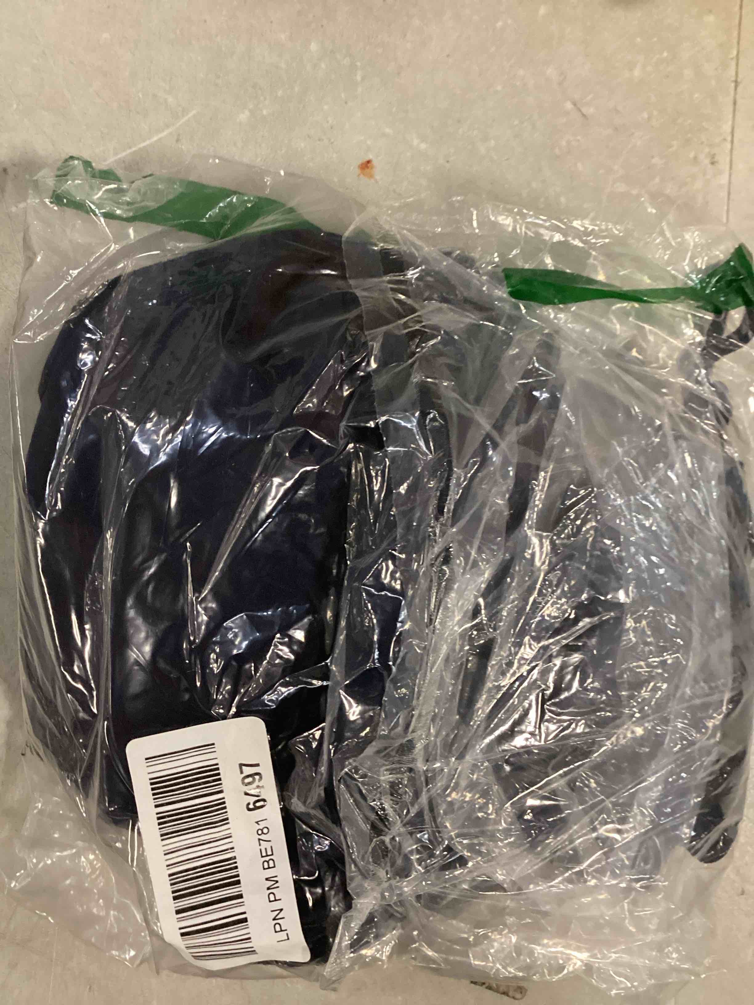 https://s3.amazonaws.com/lotting-images-prod/bidfta/PPE0020942_1727803066819.jpeg