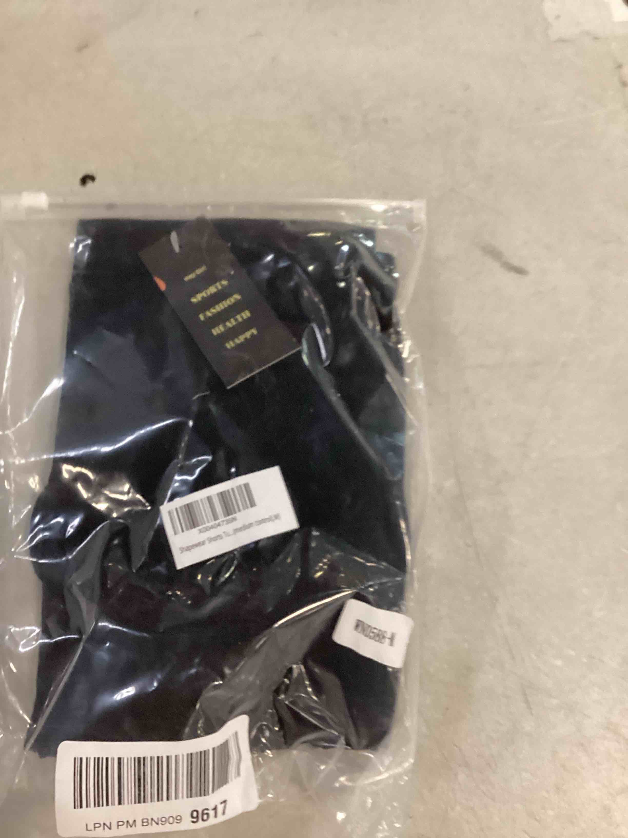 https://s3.amazonaws.com/lotting-images-prod/bidfta/PPE0020955_1727795302754.jpeg